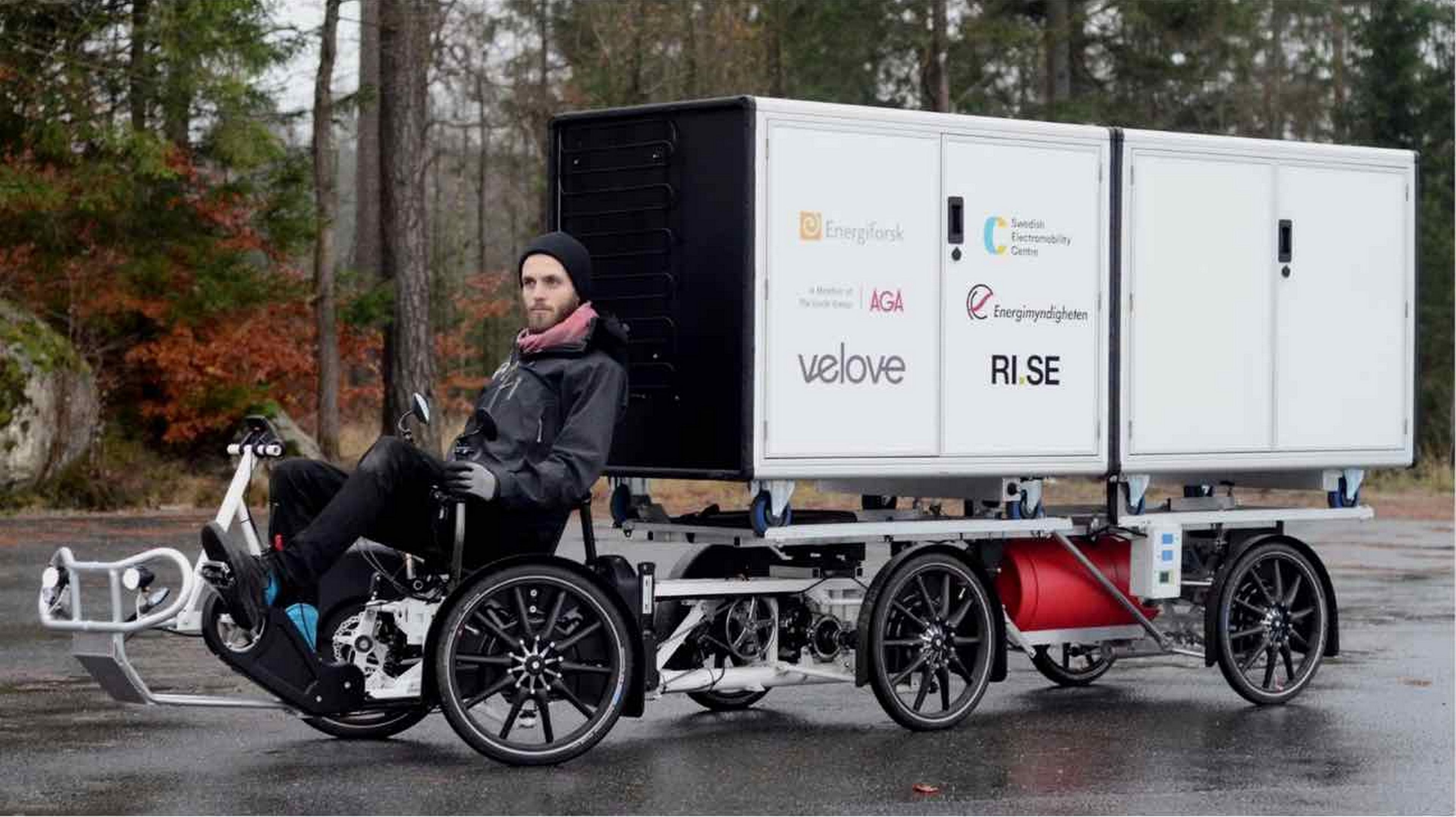 Velove Armadillo, la bici furgoneta que funciona con hidrógeno