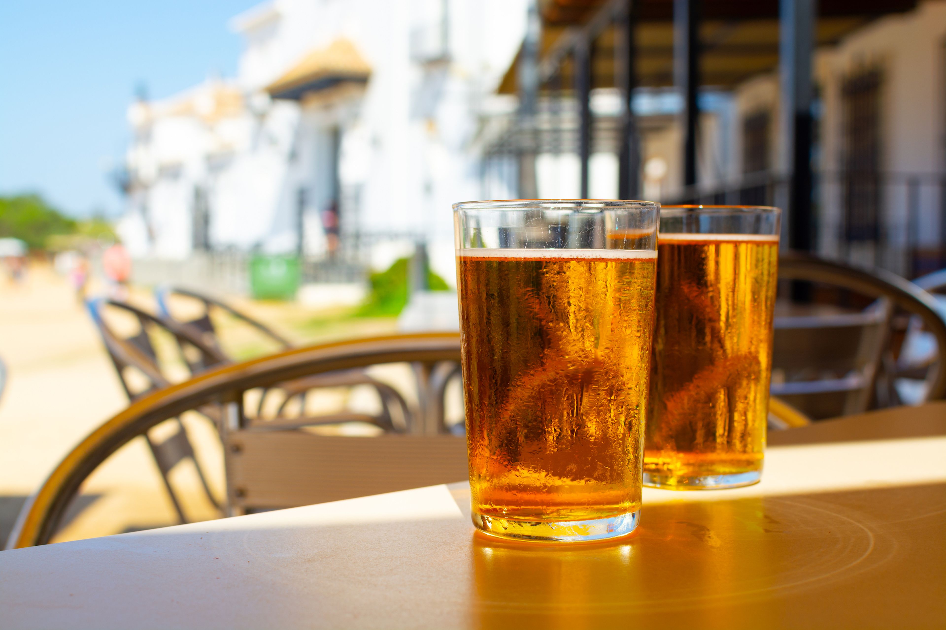 Cervezas en una terraza