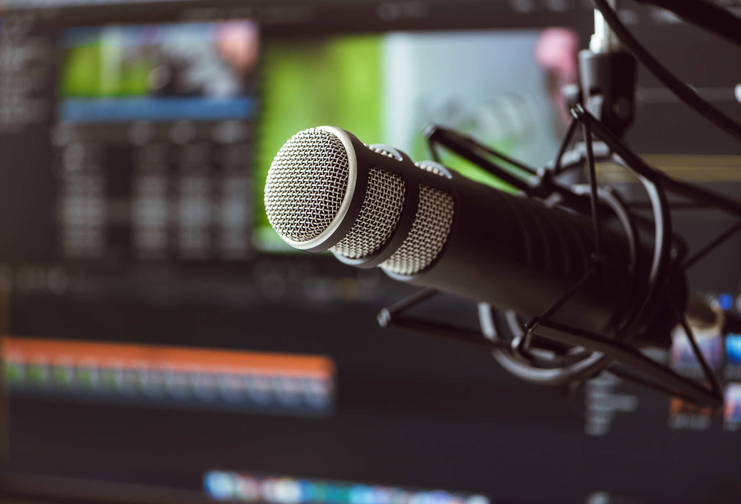 Todo lo que debes saber antes de comprar un micrófono para tu podcast | Hoy