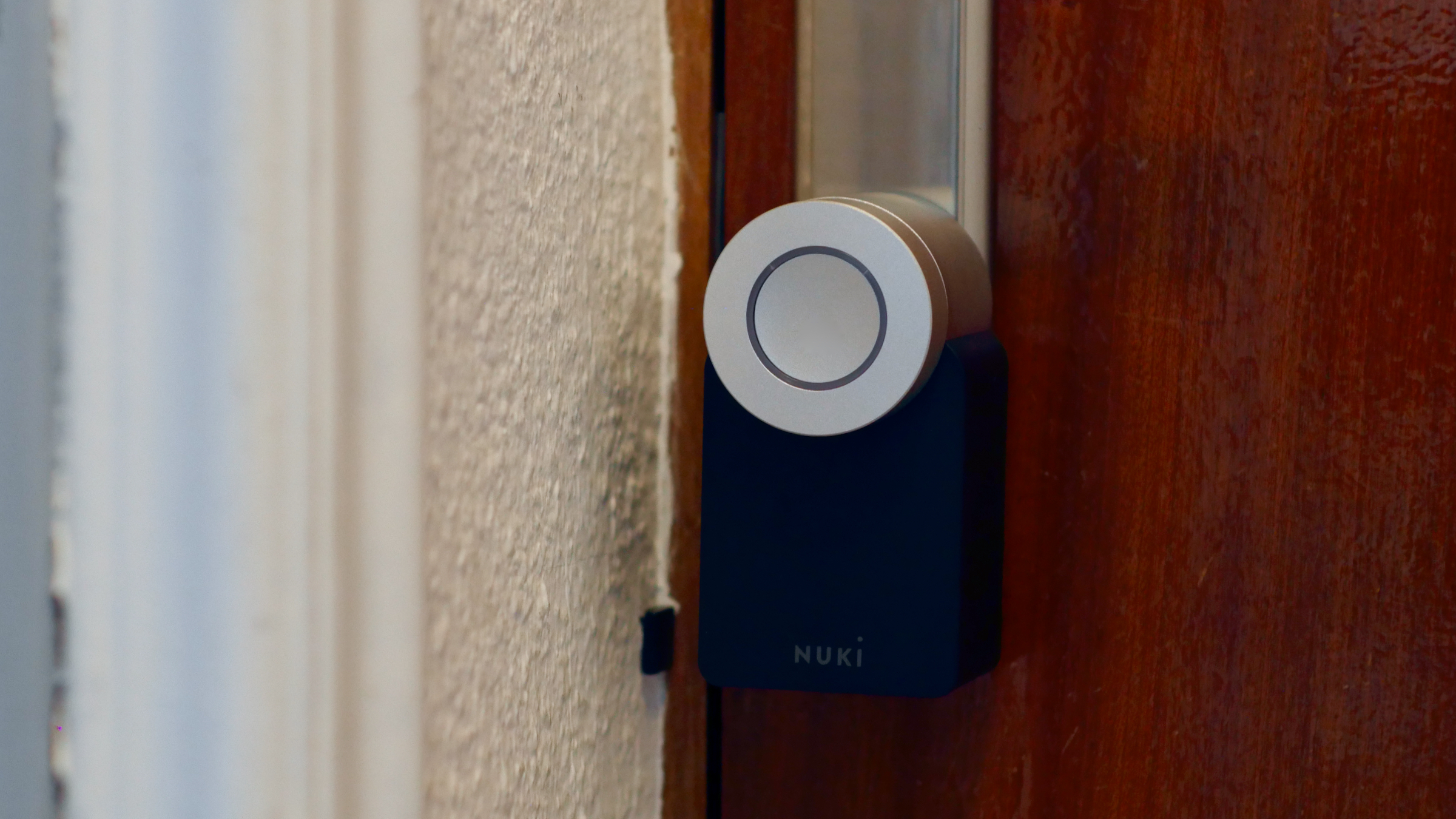 Un mes sin usar las llaves de casa: Nuki Smart Lock 2.0, Bridge y Opener