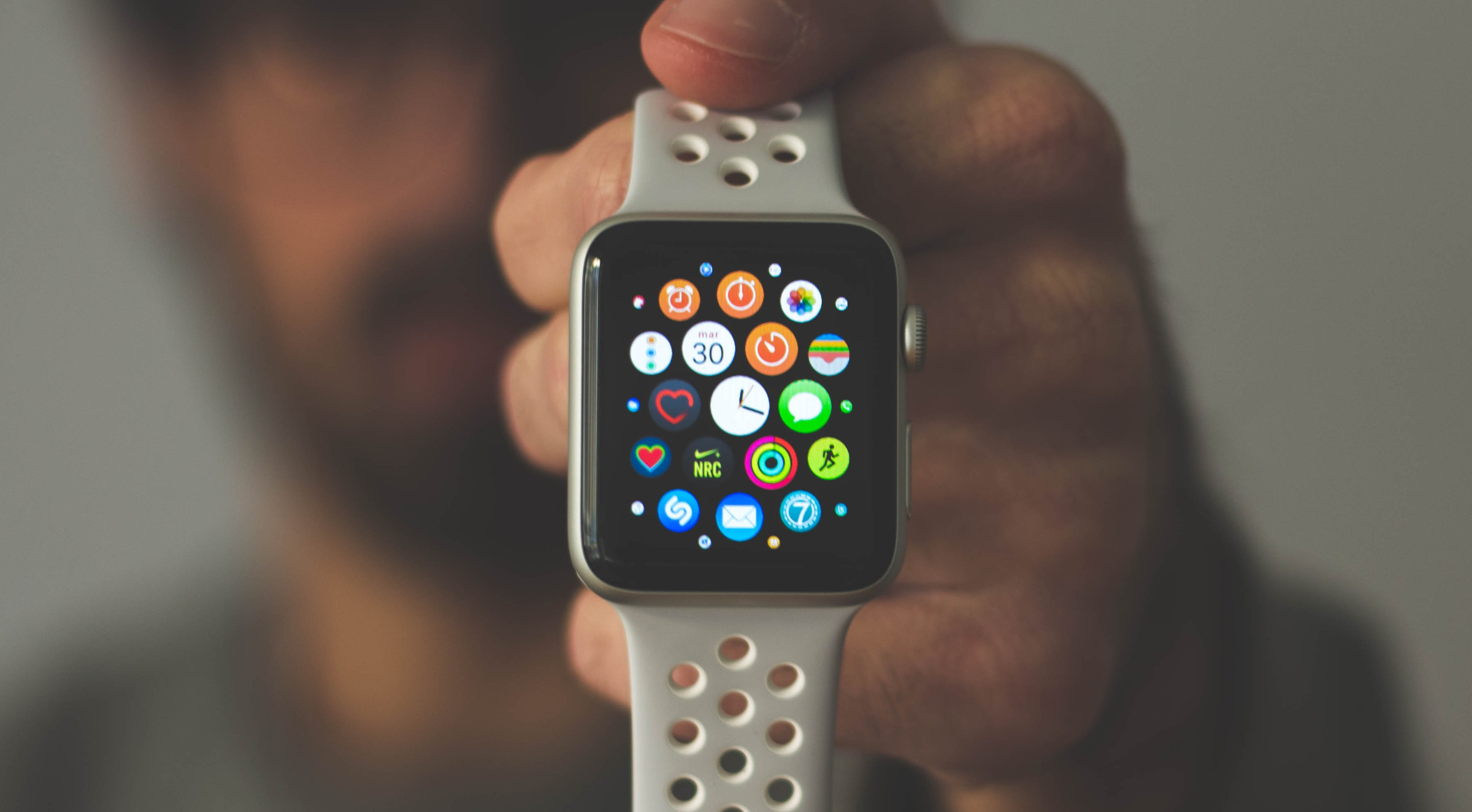 CES 2021: El 'Apple Watch' para diabéticos que mide los niveles de