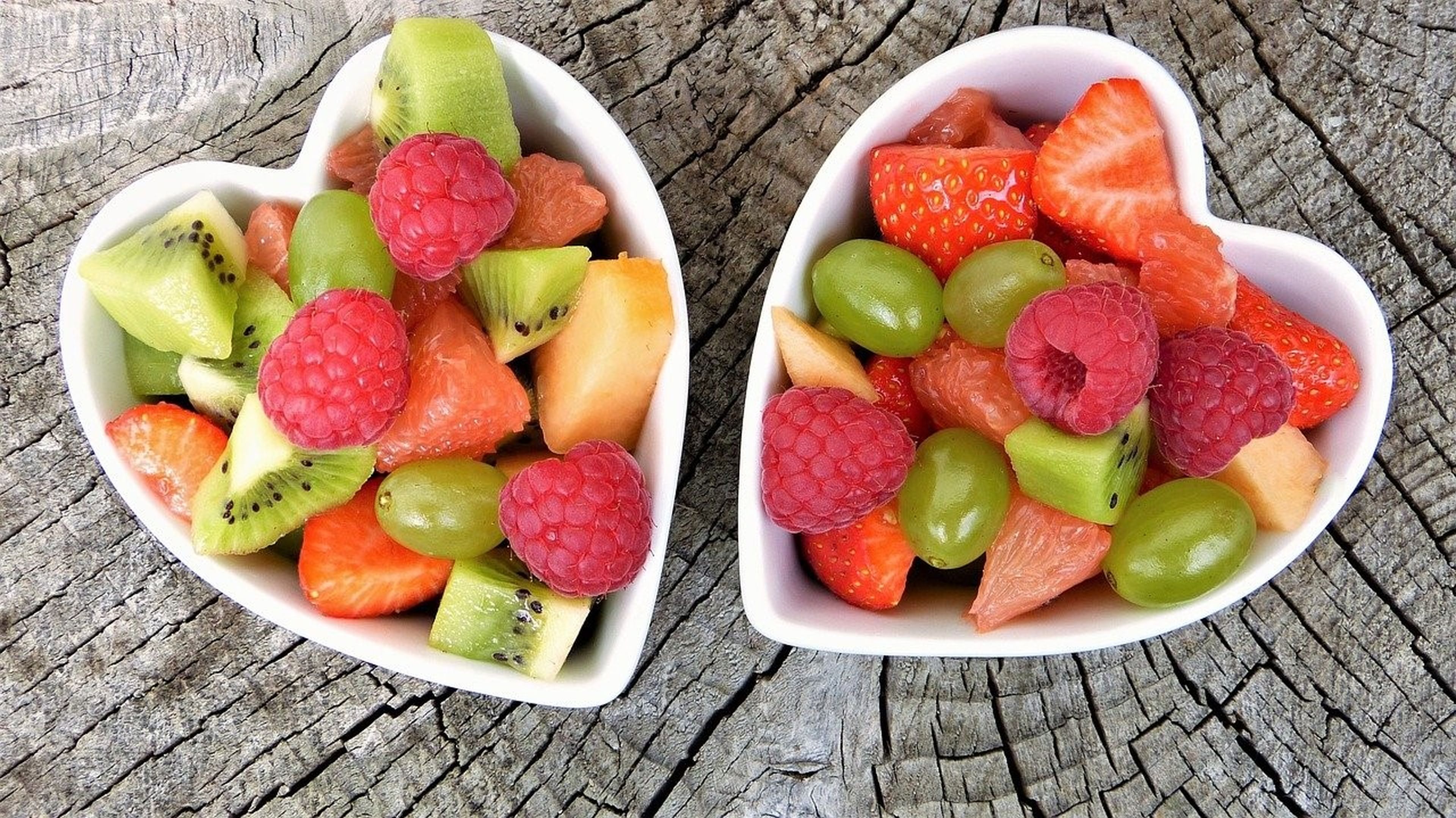 Frutas variadas para combinar con las uvas en Fin de Año