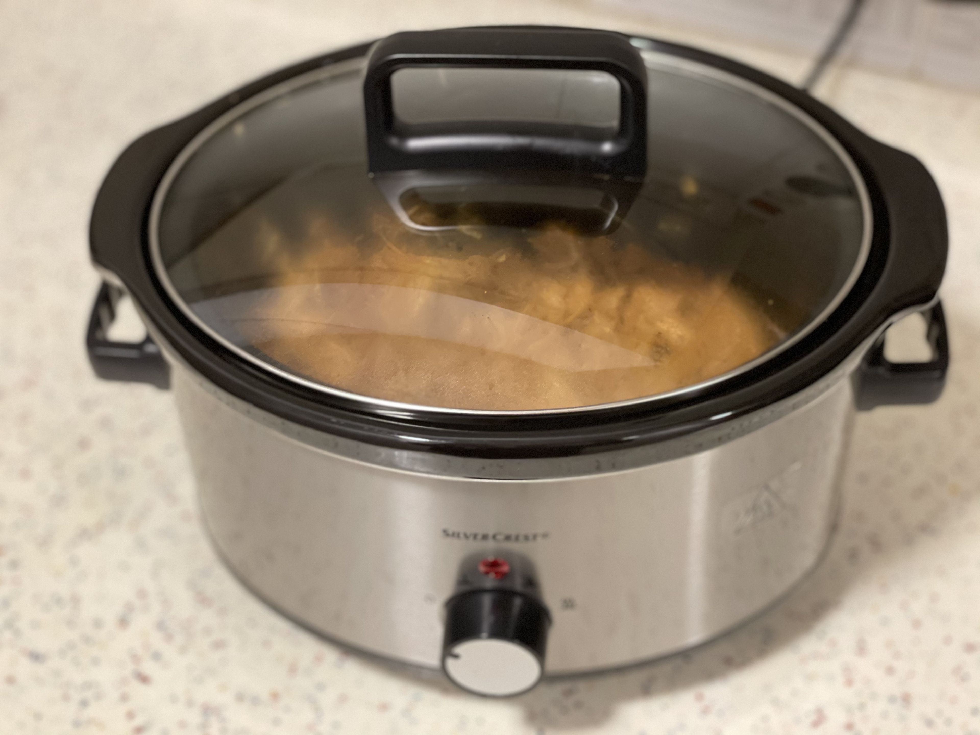 La barata olla de hierro fundido tipo LeCreuset de Lidl para asar y cocinar  jugosos platos al vapor