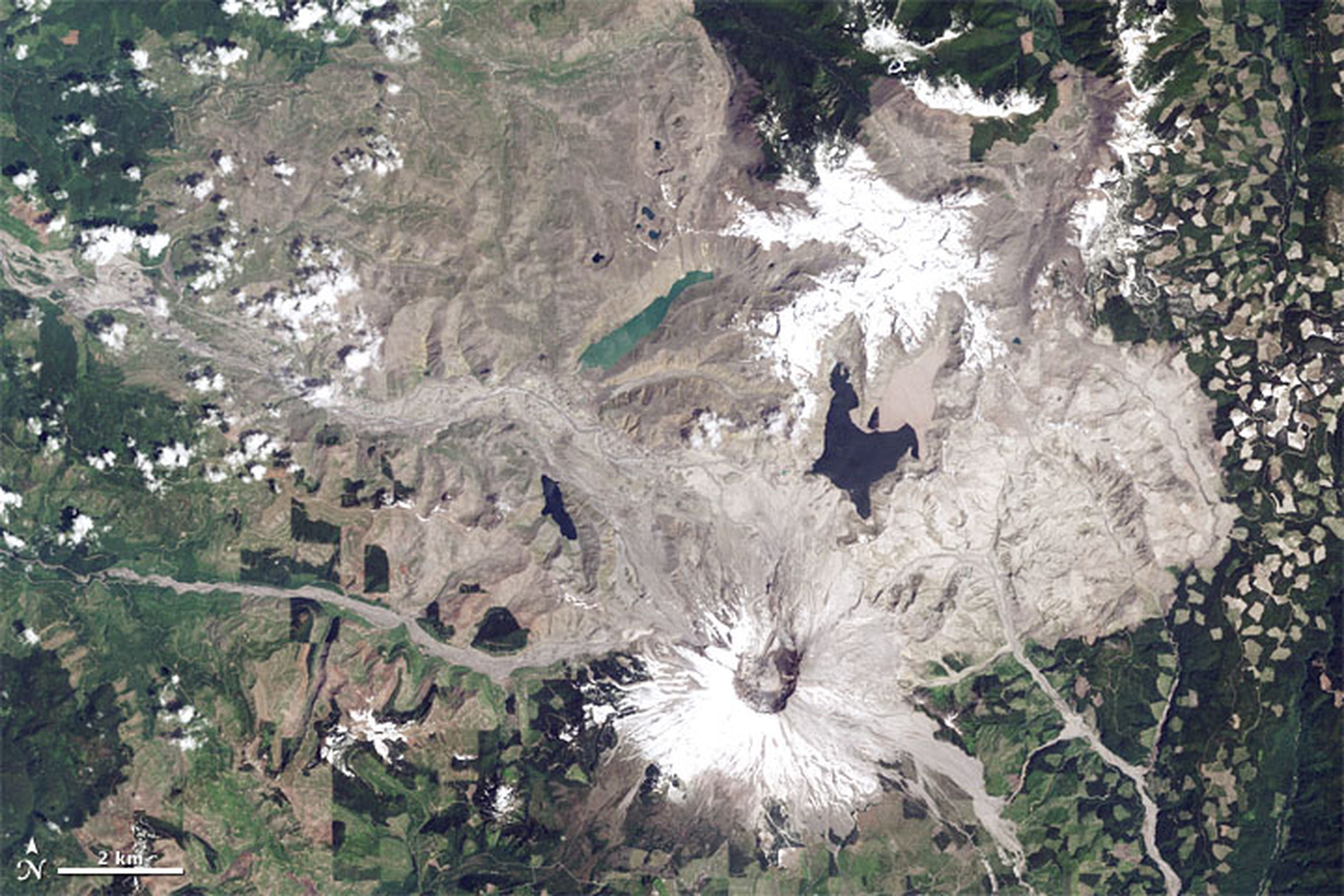 Erupción del Monte Santa Elena en 1980. Landsat capturó durante más de 100 años su evolución.