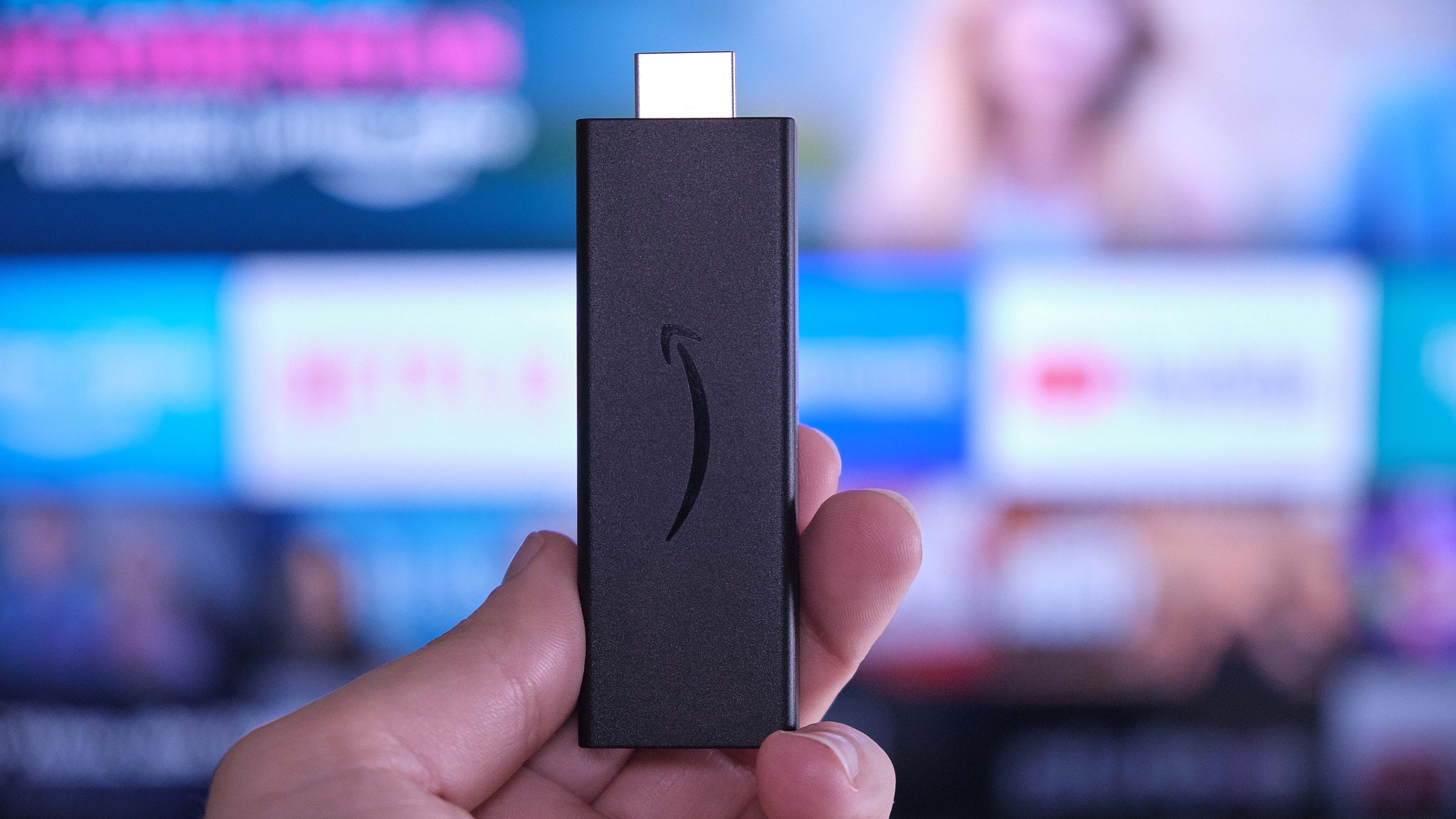 amortiguar fricción curva El reproductor Amazon Fire TV Stick Lite en ofert con gastos de envío  gratis | Computer Hoy