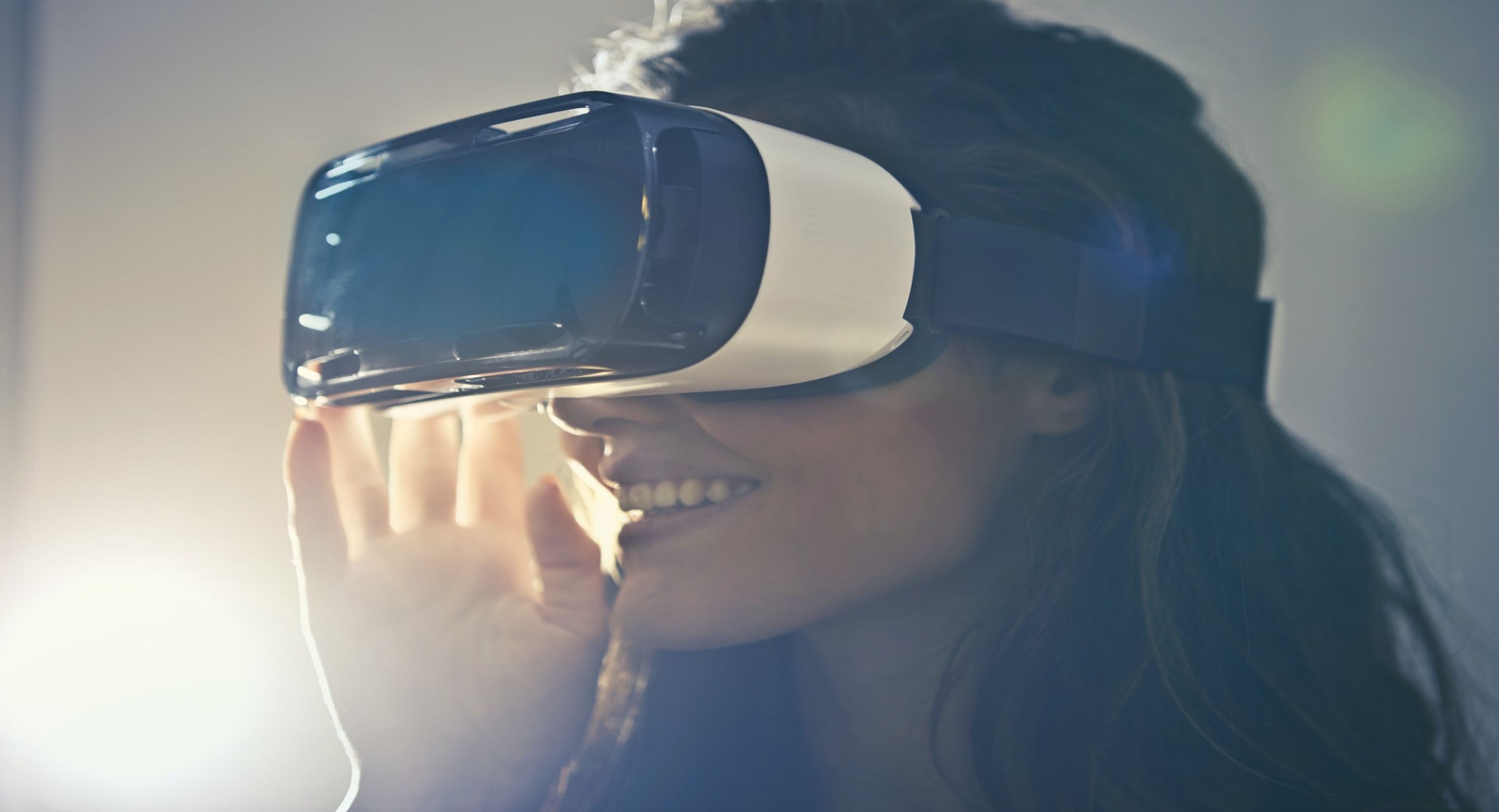 Las gafas de realidad virtual de Apple podrían llegar en 2022 y costarían "solo" 3.000 dólares