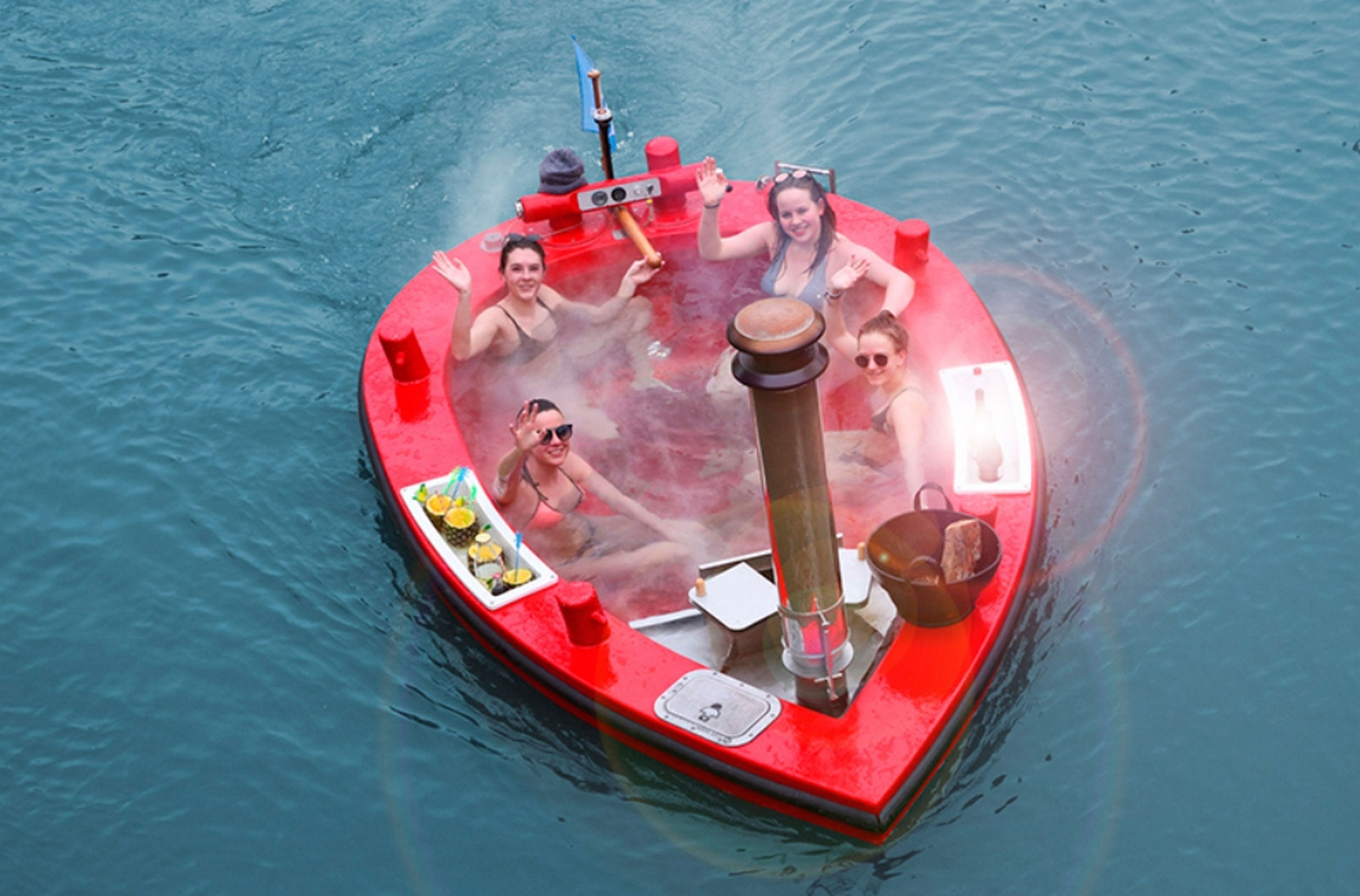 HotTug, las barcas-jacuzzi holandesas