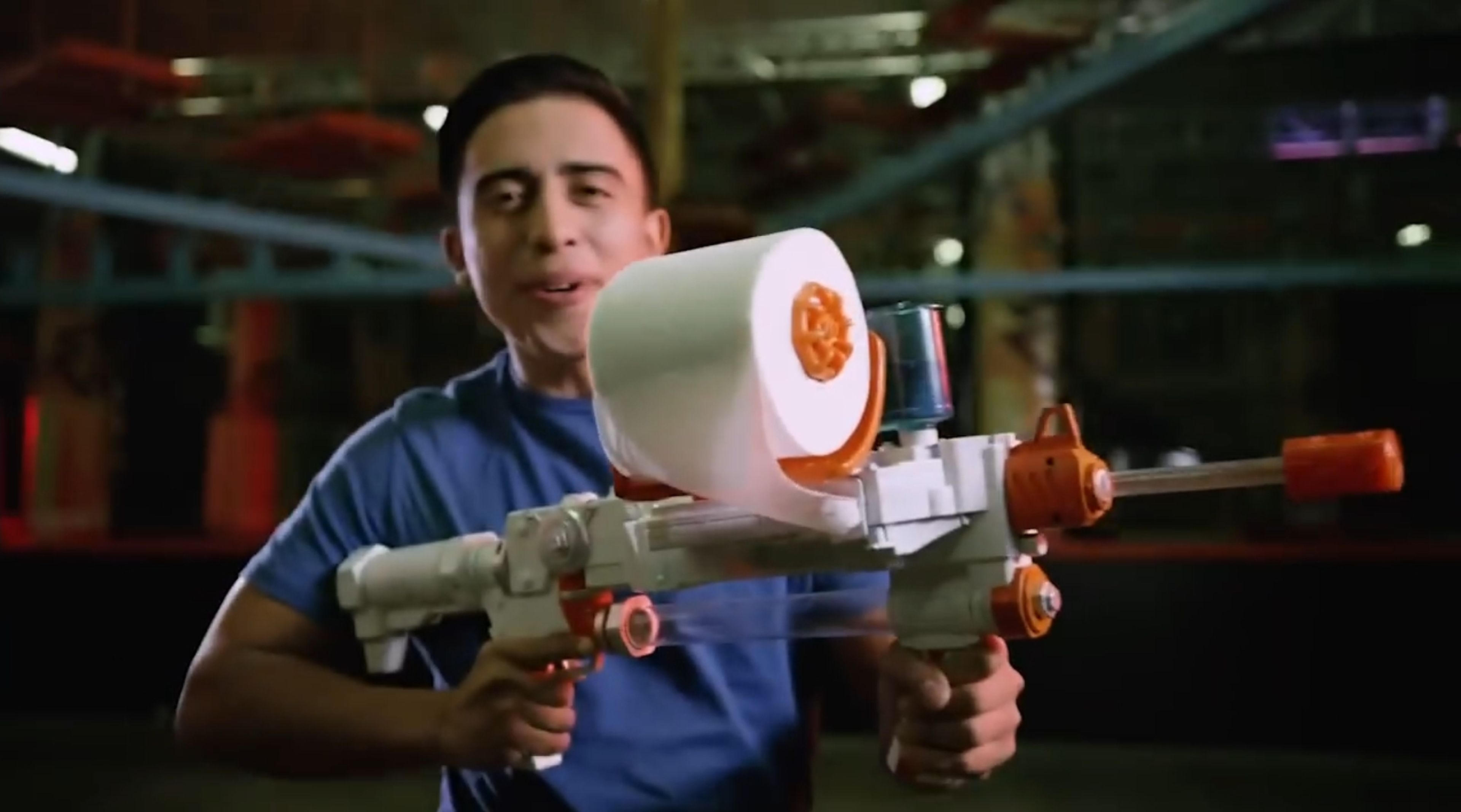 Toilet Paper Blasters, la pistola que dispara "balas" de papel higiénico