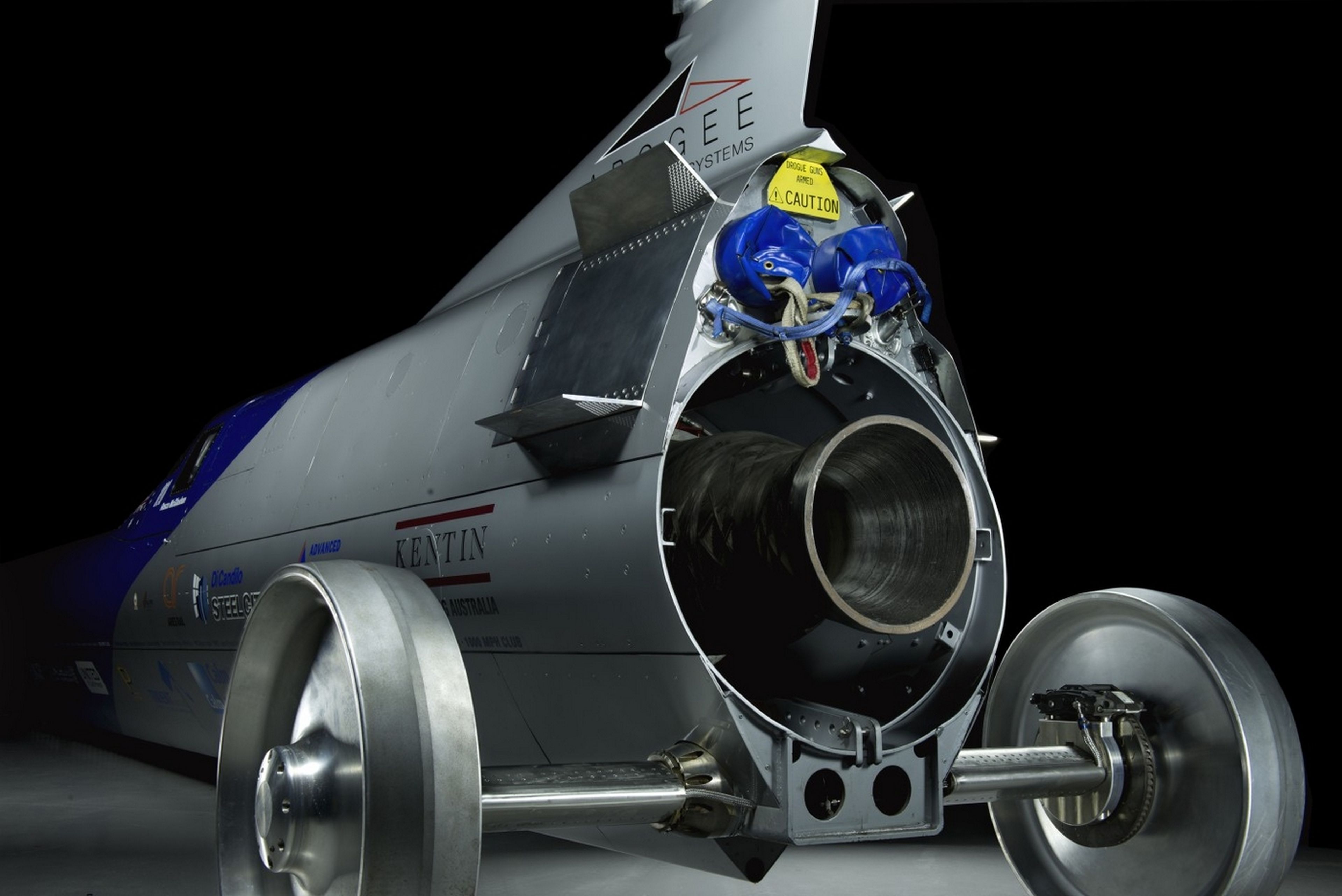 Aussie Invader 5R, el cohete con ruedas de 200.000 caballos que quiere llegar a los 1.600 Km/h