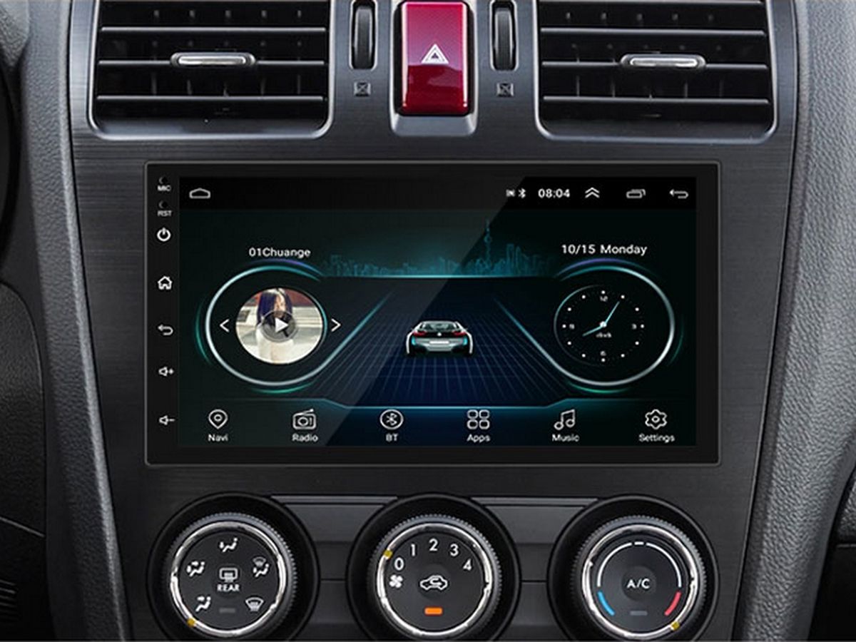 Por menos de 100 euros puedes instalar una radio con pantalla táctil en tu  coche y