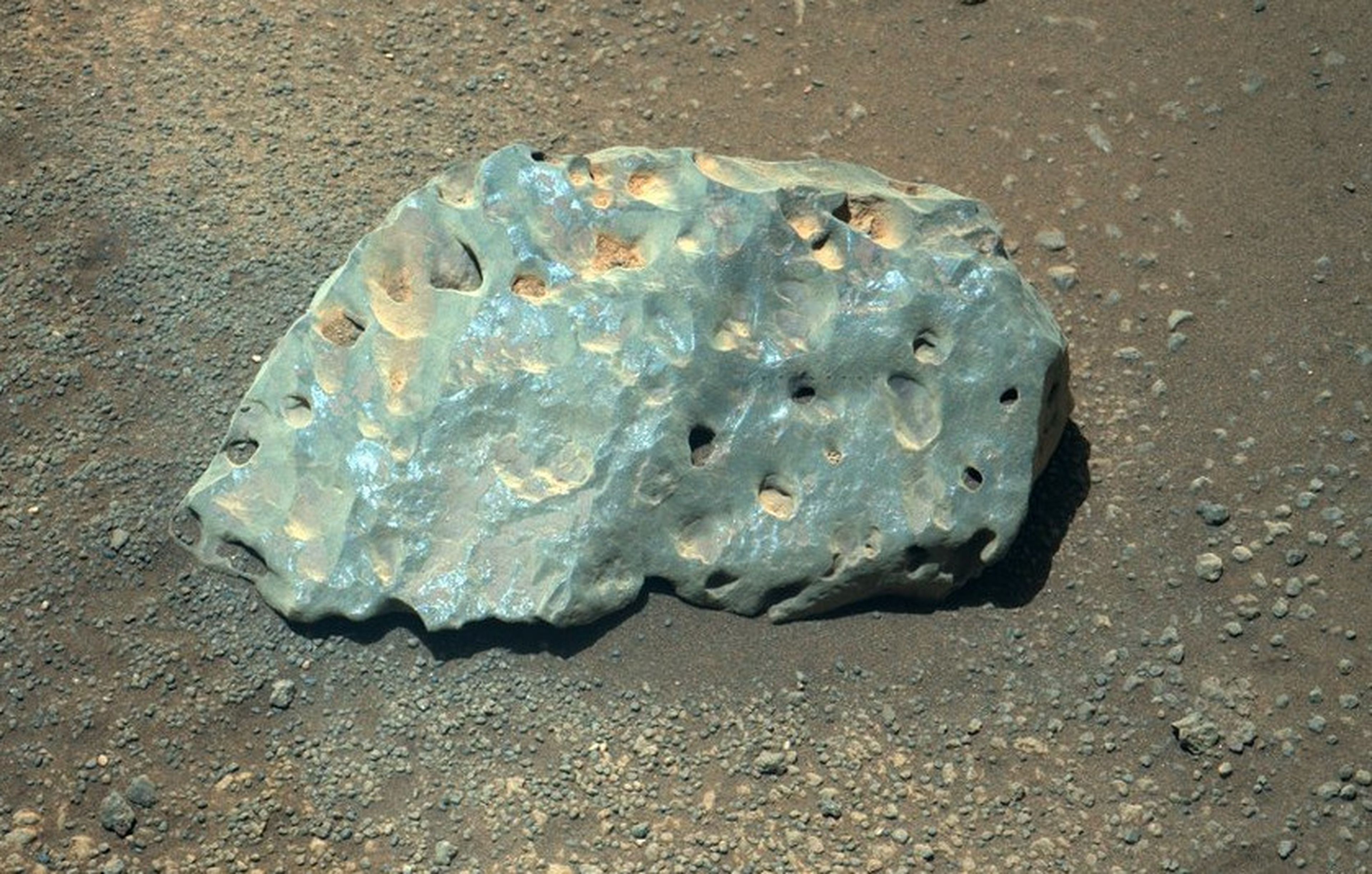 Roca de Marte encontrada por Perseverance