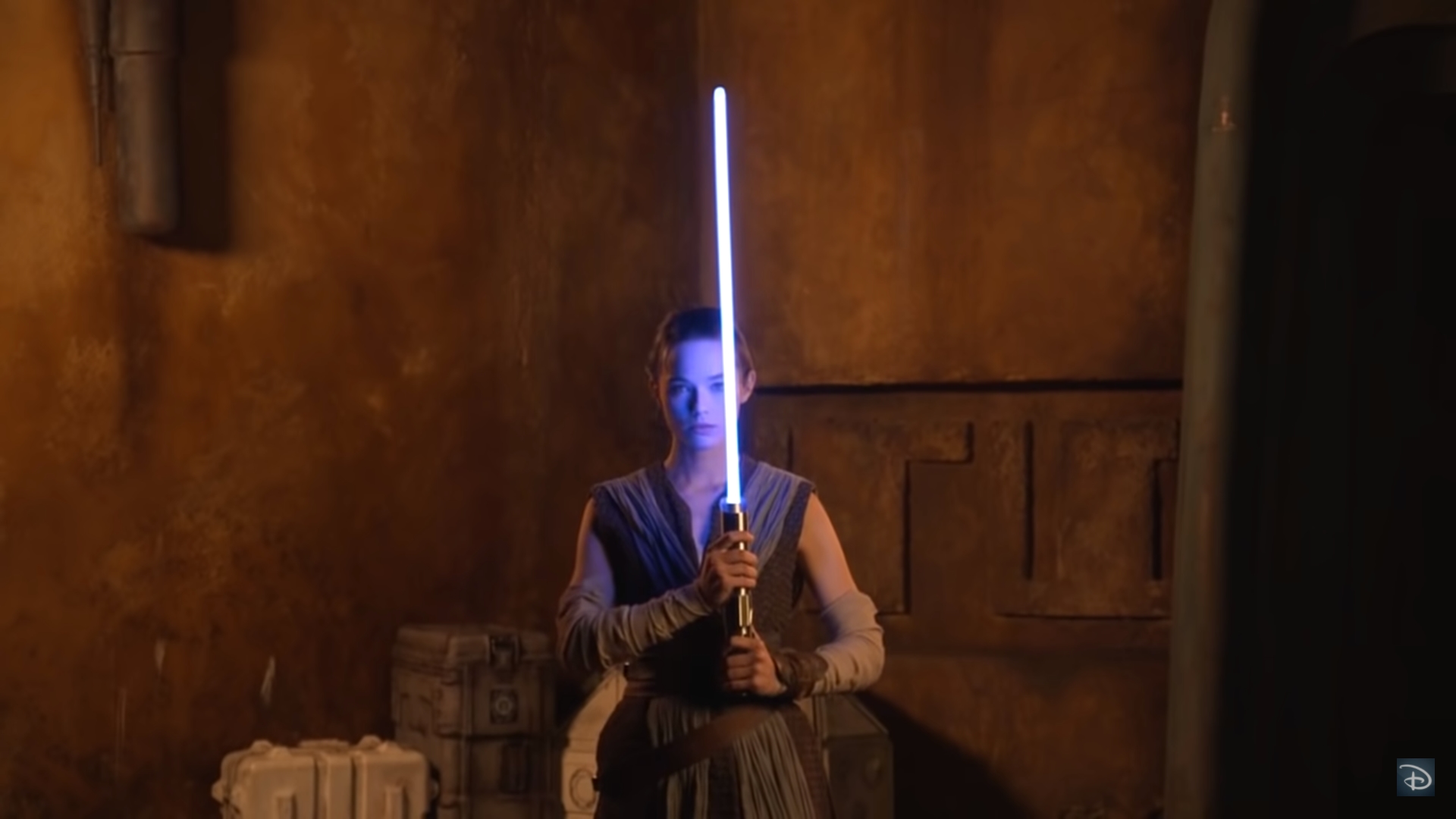 Disney revela su nueva espada láser real de Star Wars, y es espectacular
