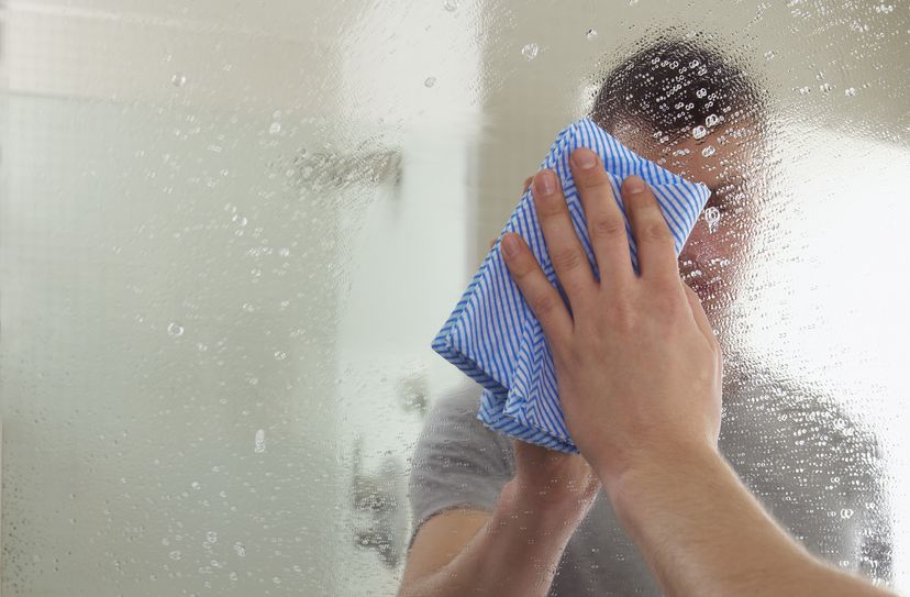 Trucos infalibles para limpiar el espejo y eliminar la suciedad sin dejar marcas