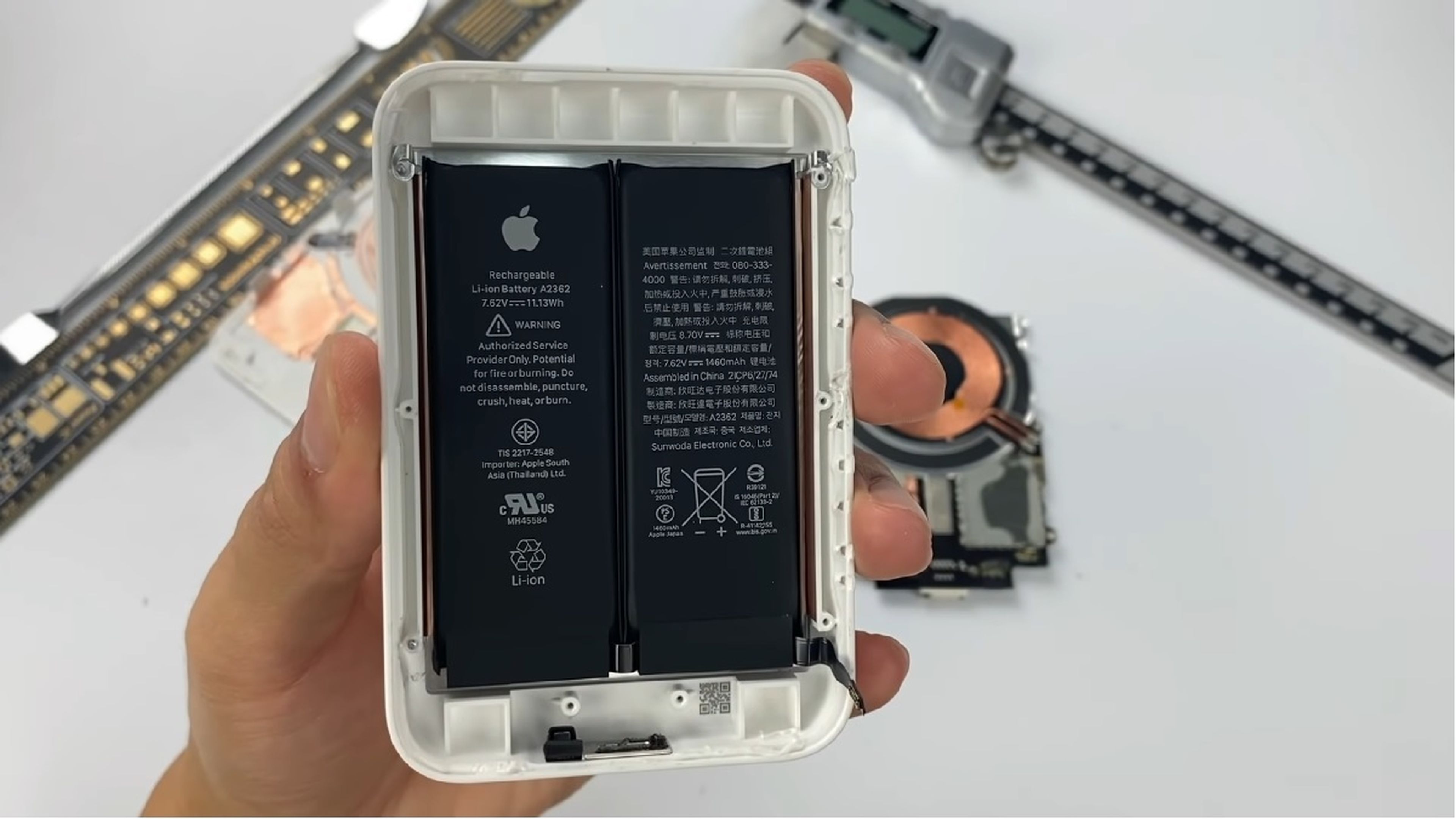 Así es la MagSafe Battery Pack por dentro y por qué no puede conseguir una  carga completa de iPhone