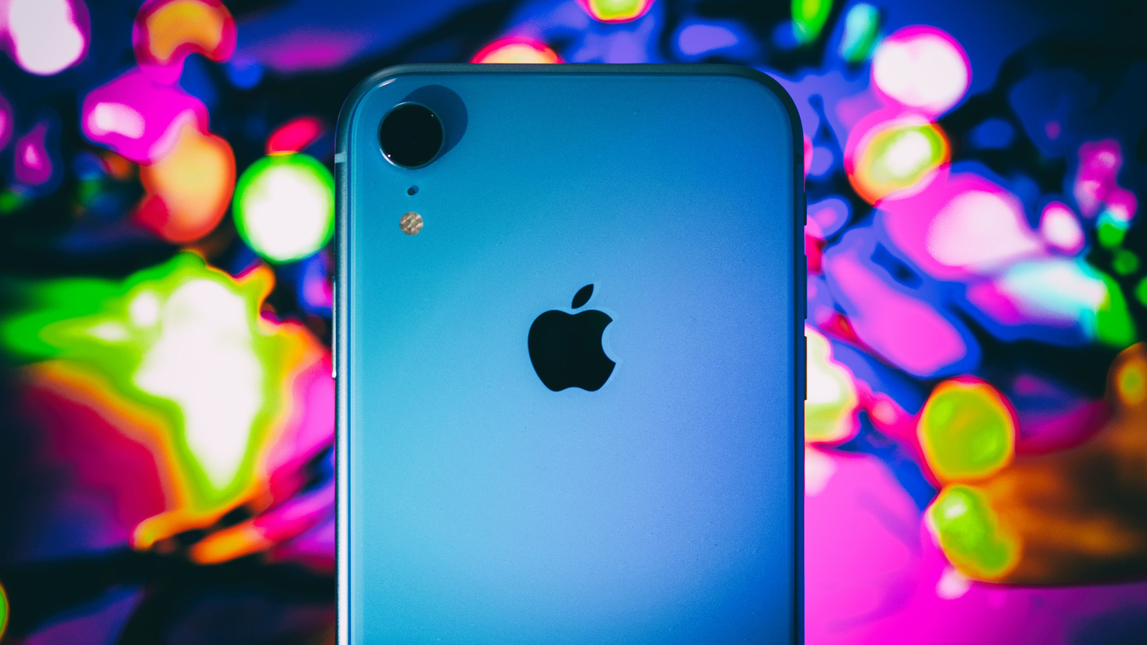 Guía del iPhone XR: Cambiar batería 