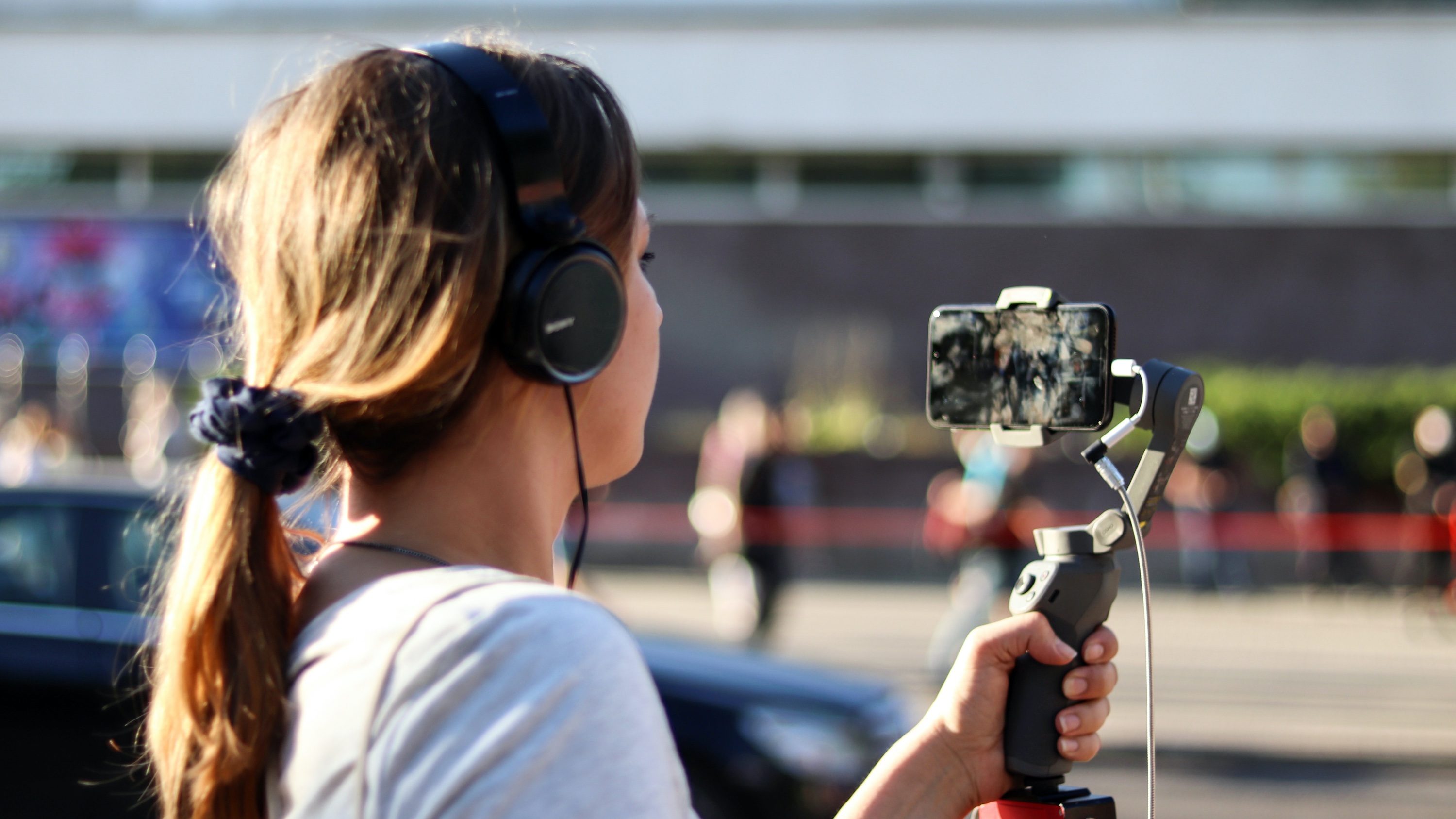 DJI Osmo Mobile 2, el palo de selfies con estabilizador - Vídeo
