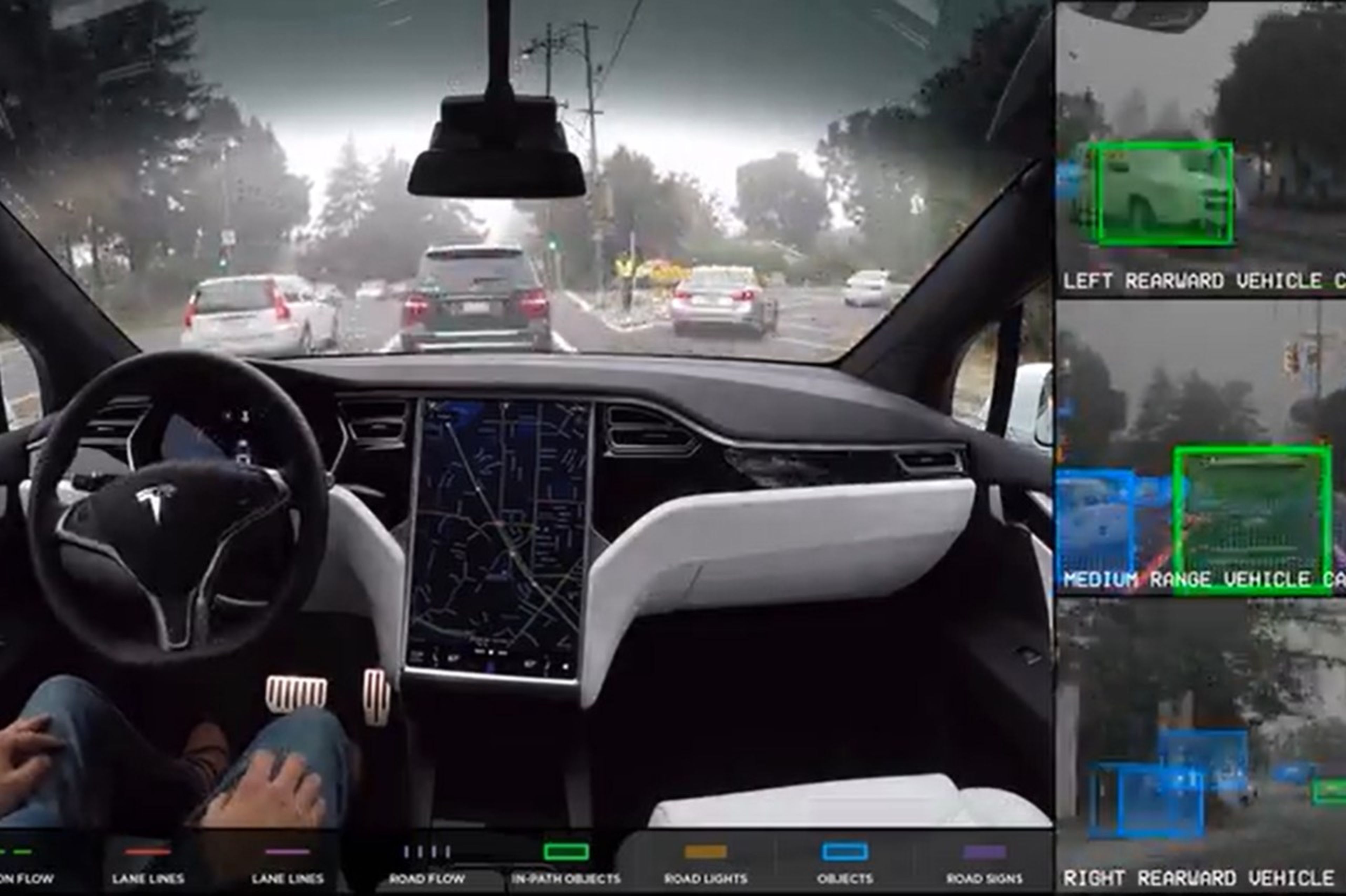 Investigan el sistema Autopilot de Tesla tras varios accidentes