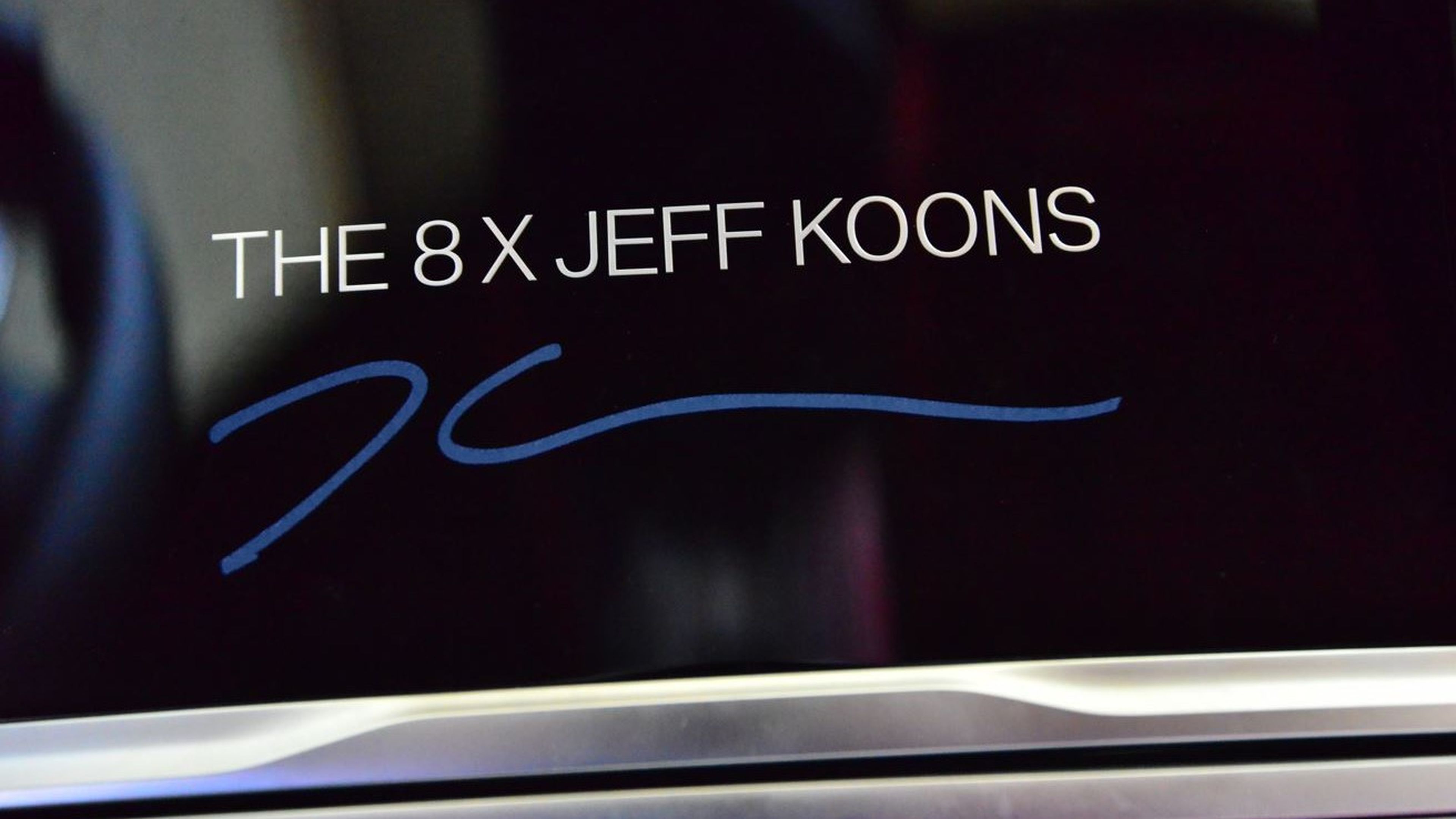 BMW 8 X Jeff Koons