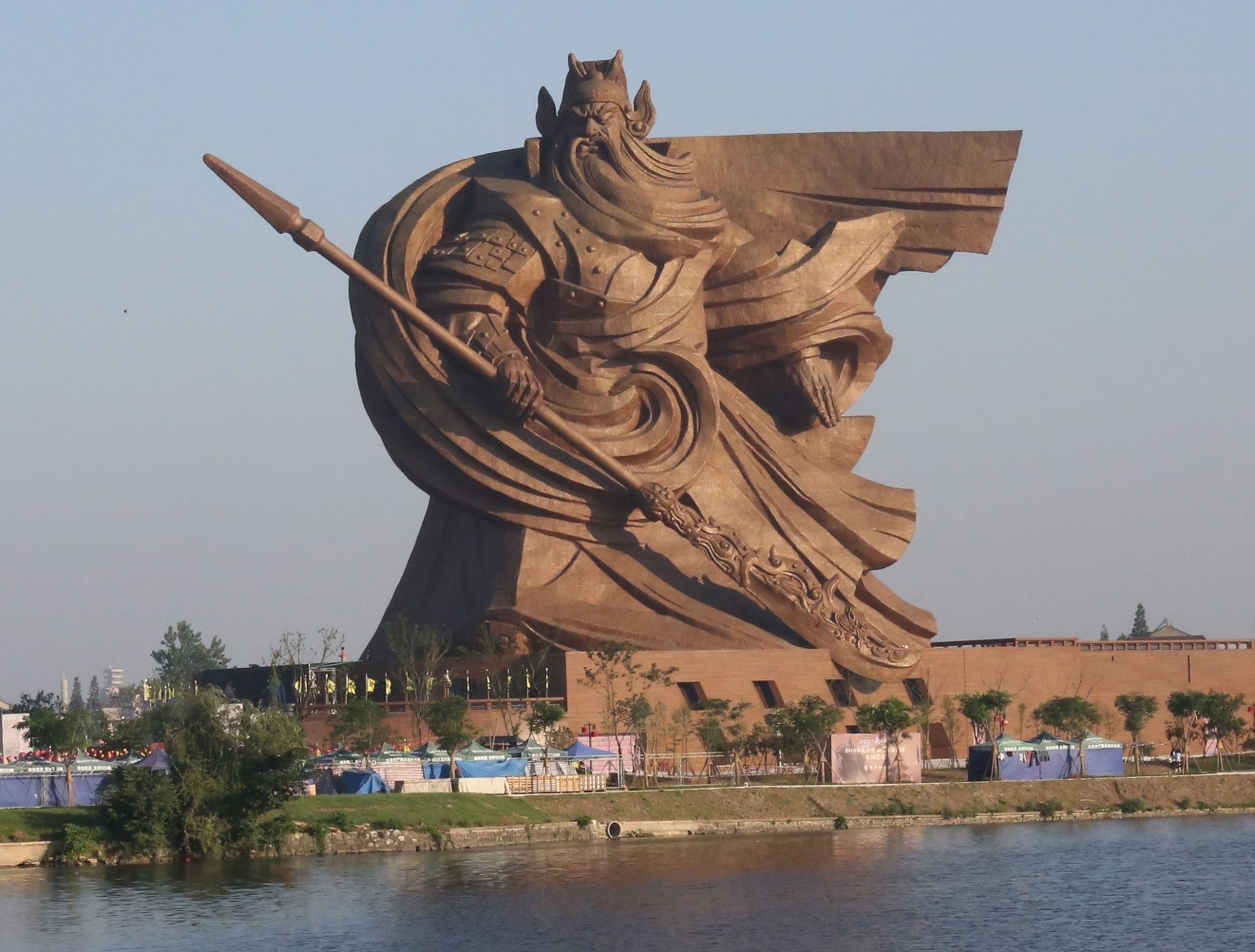Estatua de Guan Yu