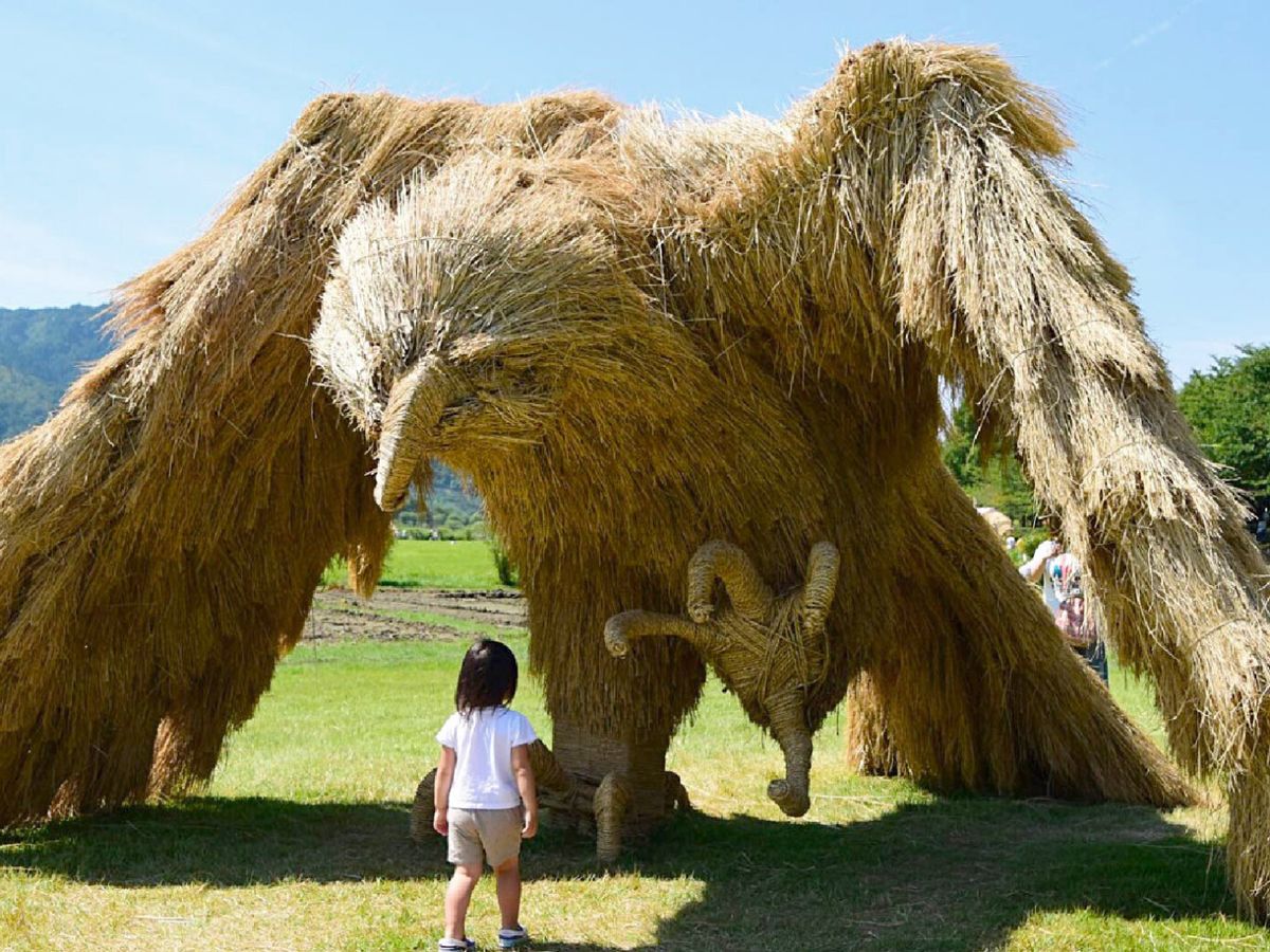 El festival Wara Art de Japón, y sus increíbles figuras de paja