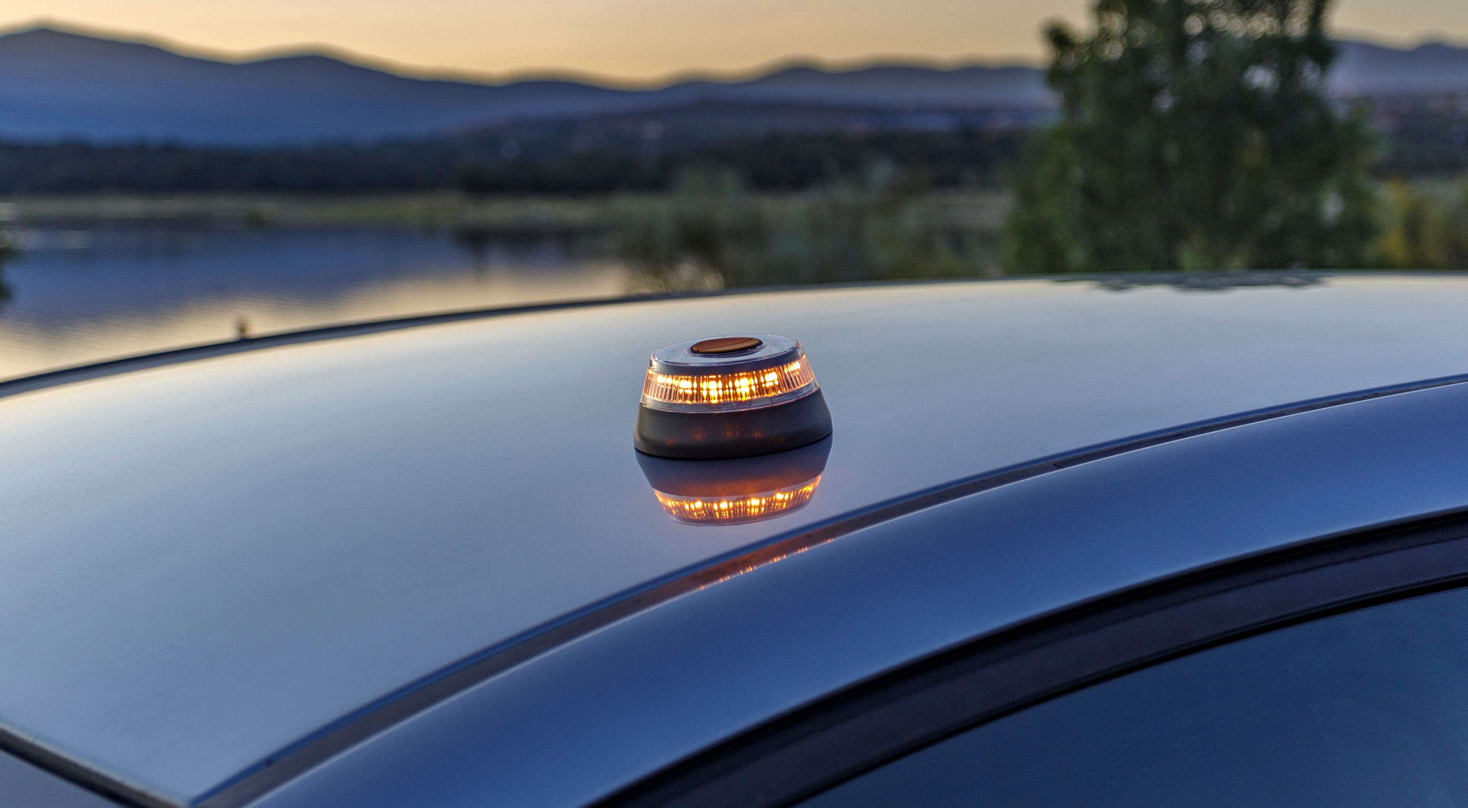 luz emergencia coche v16 homologada dgt help flash smart strobe