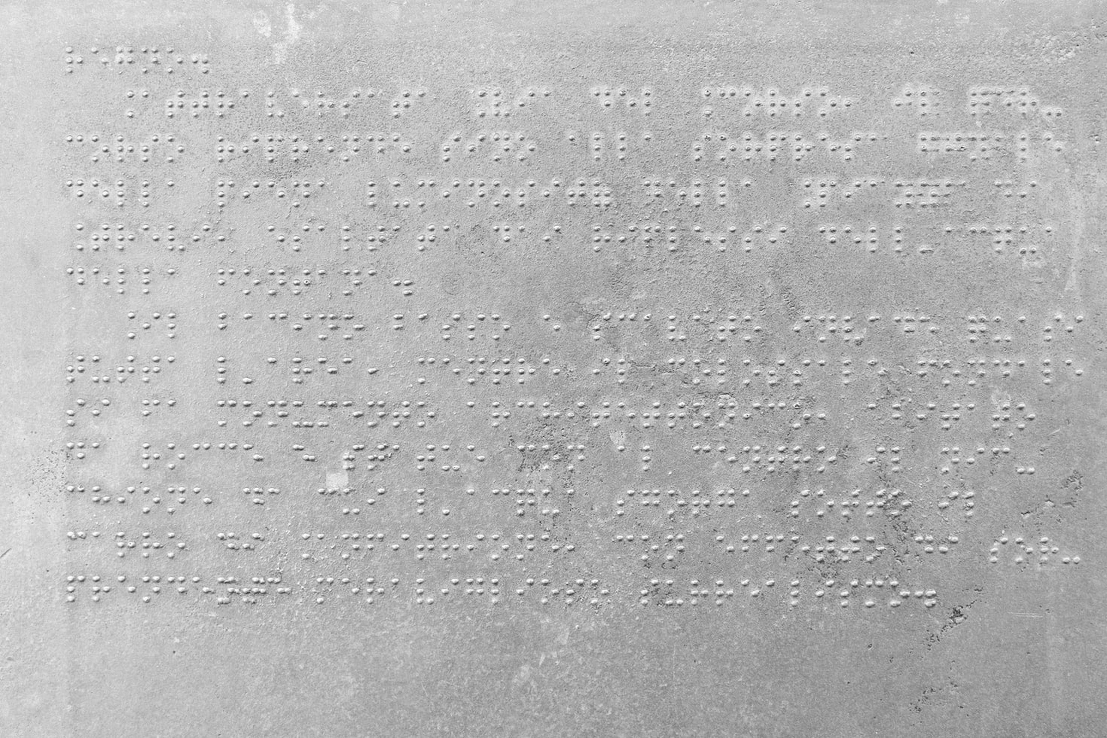Una placa de Braille