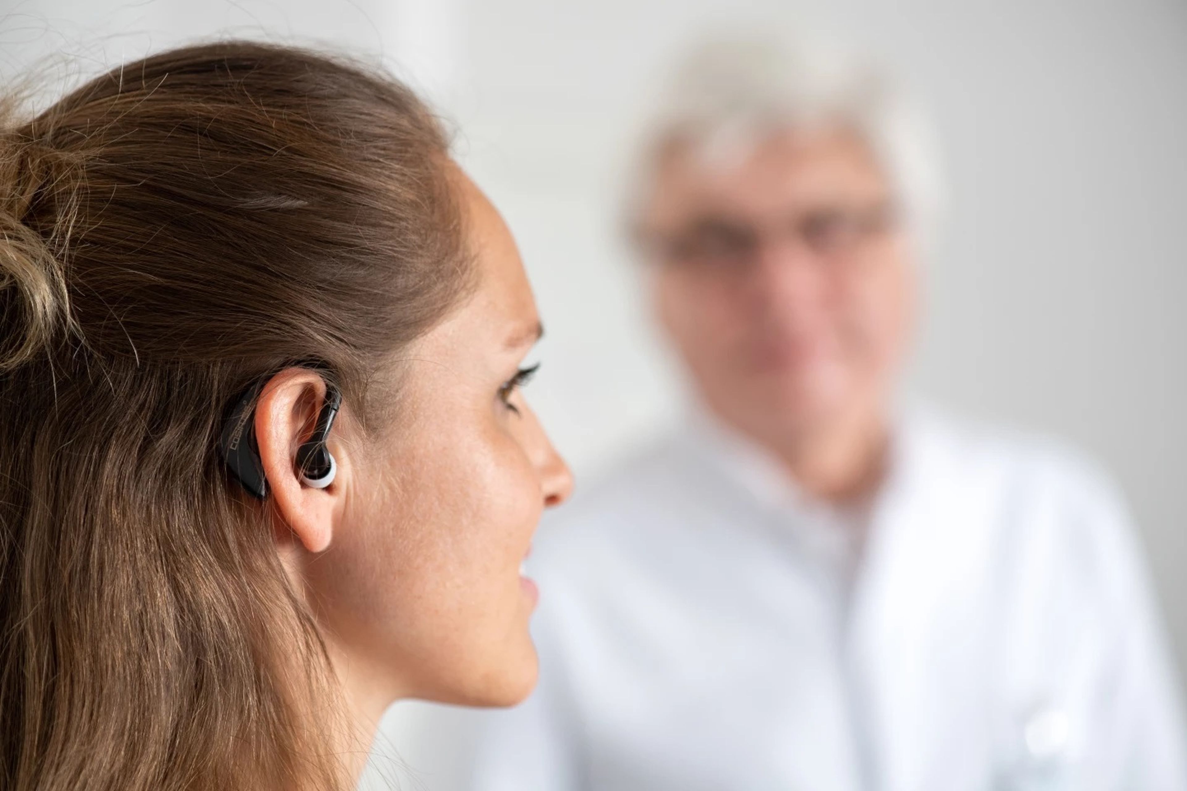 Este auricular in-ear sirve para que monitoricen tu salud desde el hospital y avisarte de que acudas en caso de ser necesario
