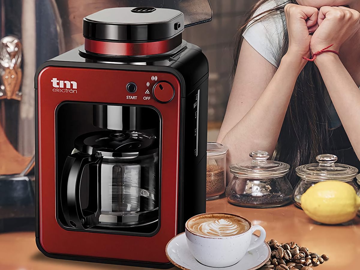 Mini cafetera TM Electron TMPCF020R con molinillo en oferta por 51€