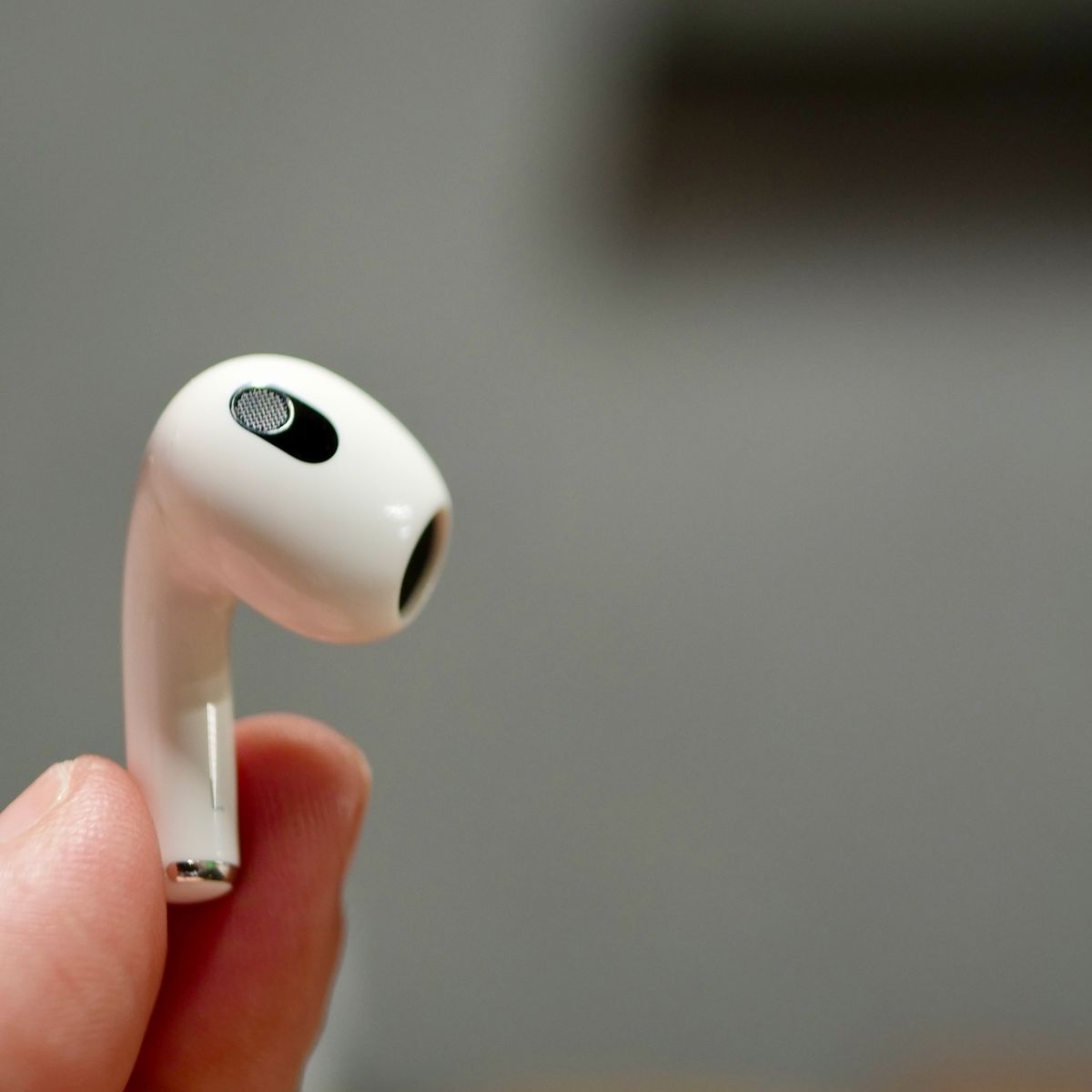 Por fin sabrás si tus AirPods son oficiales o falsos: así lo notificará  Apple