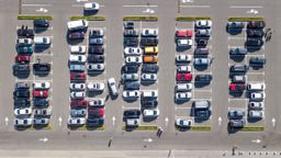Los 4 trucos definitivos para aparcar cuando no hay sitio, según un psicólogo del comportamiento