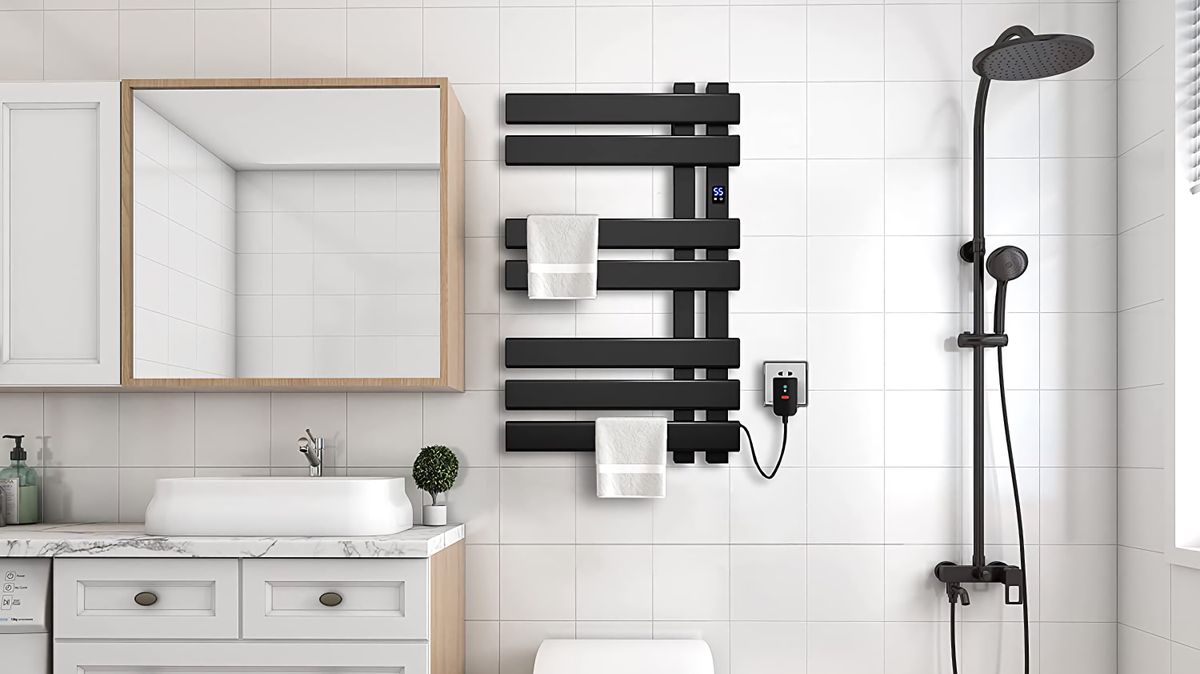 Bauhaus tiene rebajado el toallero eléctrico que funciona como radiador  para calentar el cuarto de baño