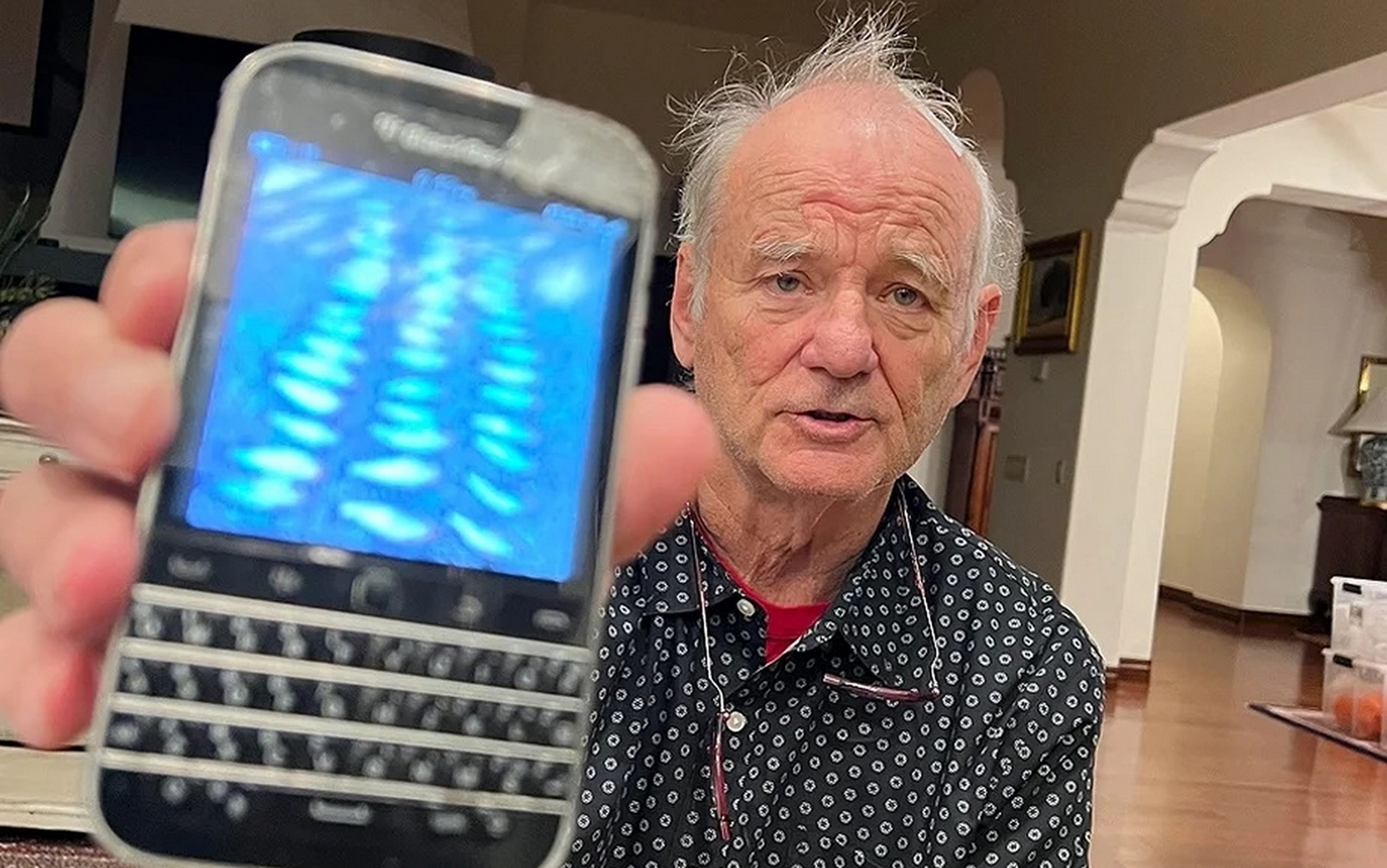 Bill Murray y su BlackBerry