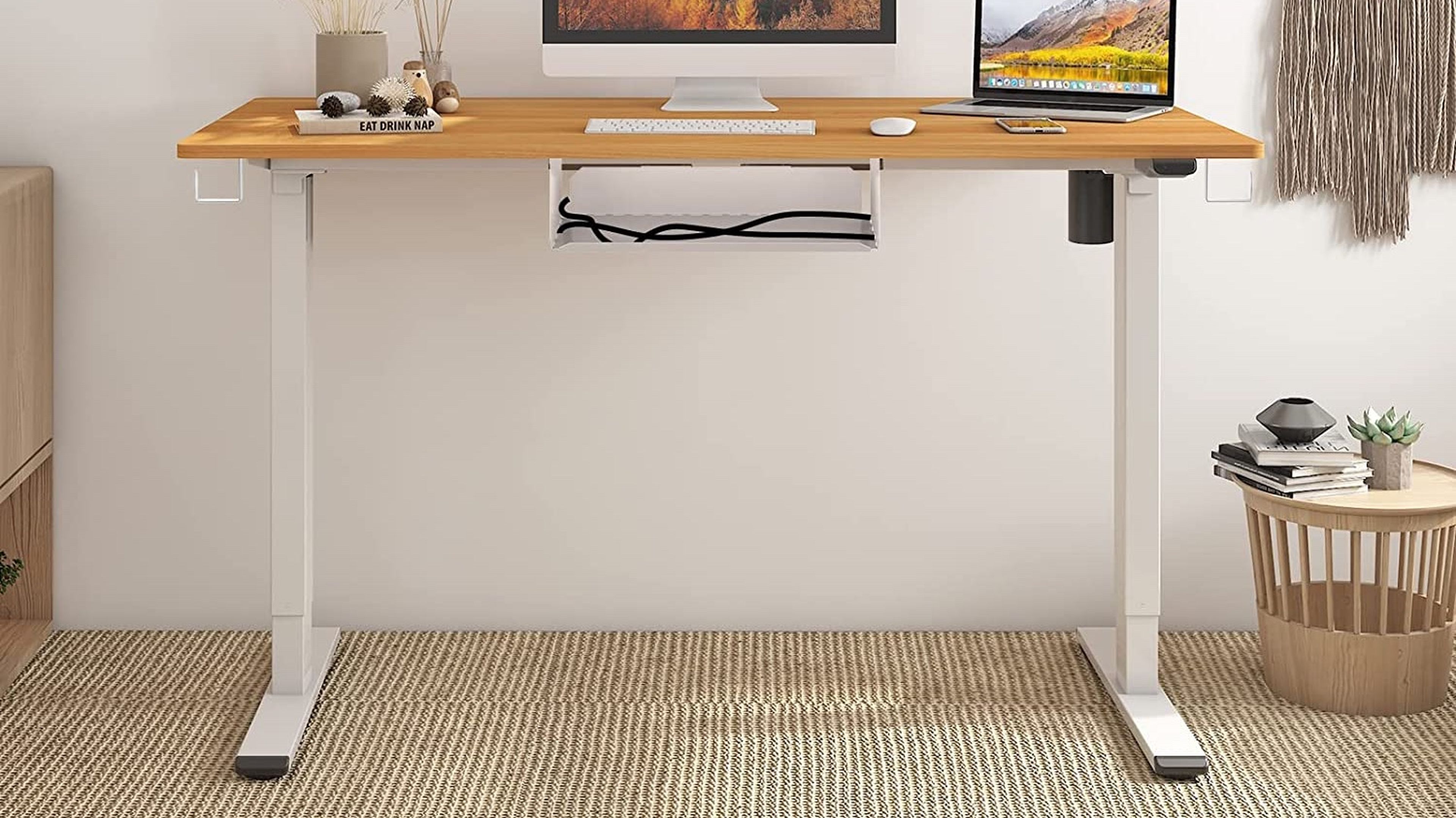 Mesa para ordenador y portátil de altura ajustable comprar AQUÍ