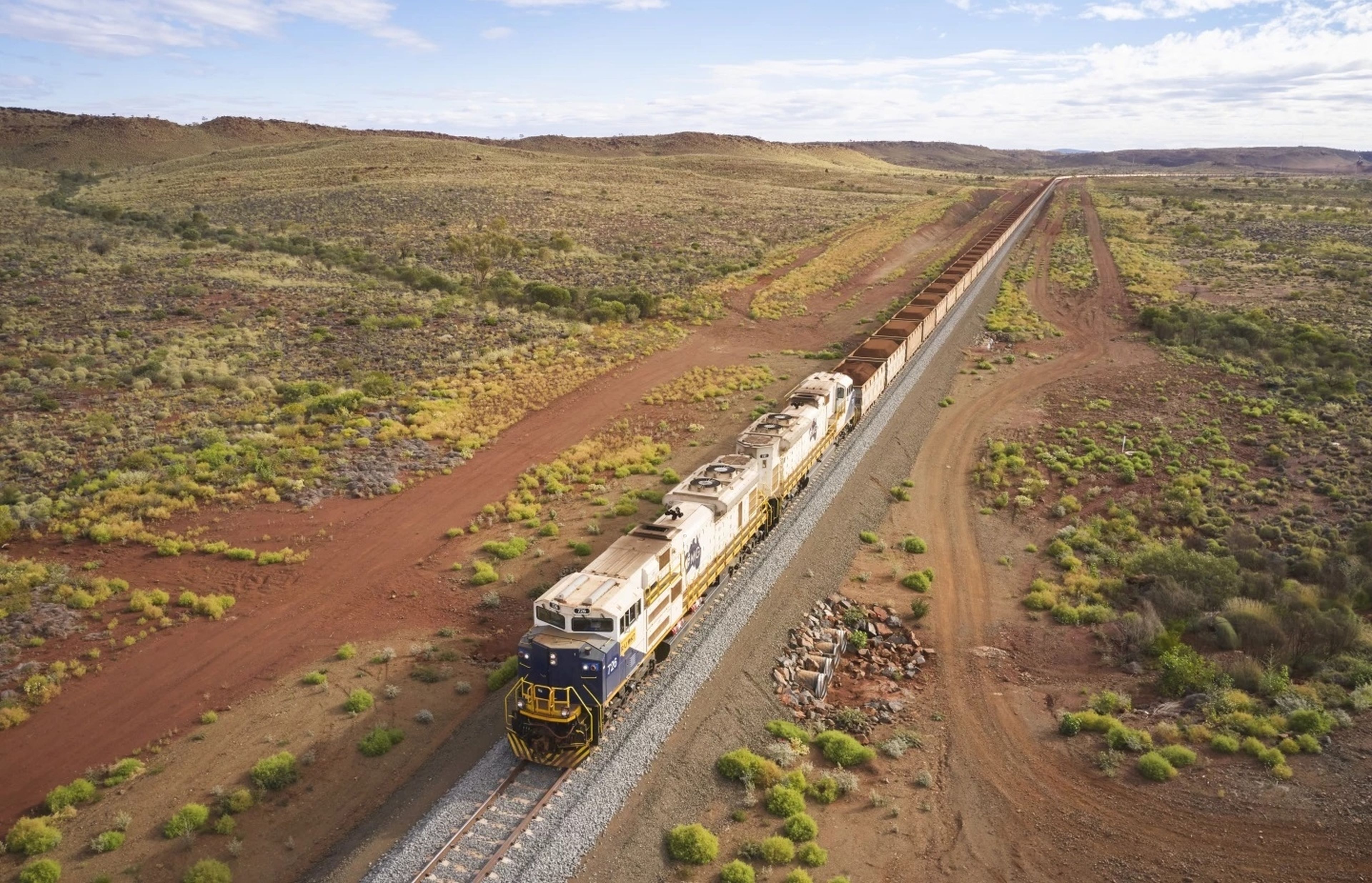 Así es el Tren Infinito, un tren eléctrico que se recarga con la gravedad y nunca tiene que parar