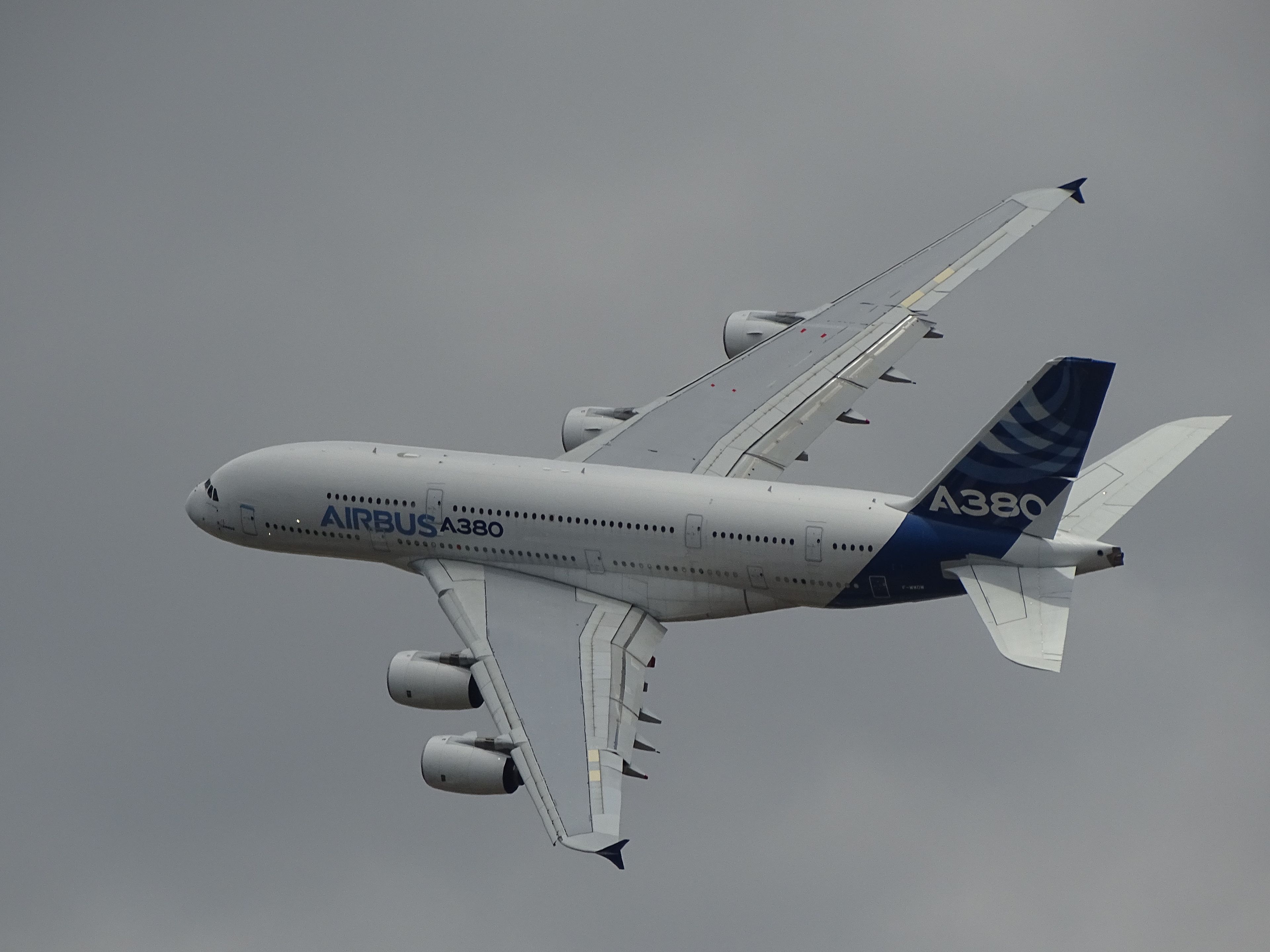 Avion AirBus A380