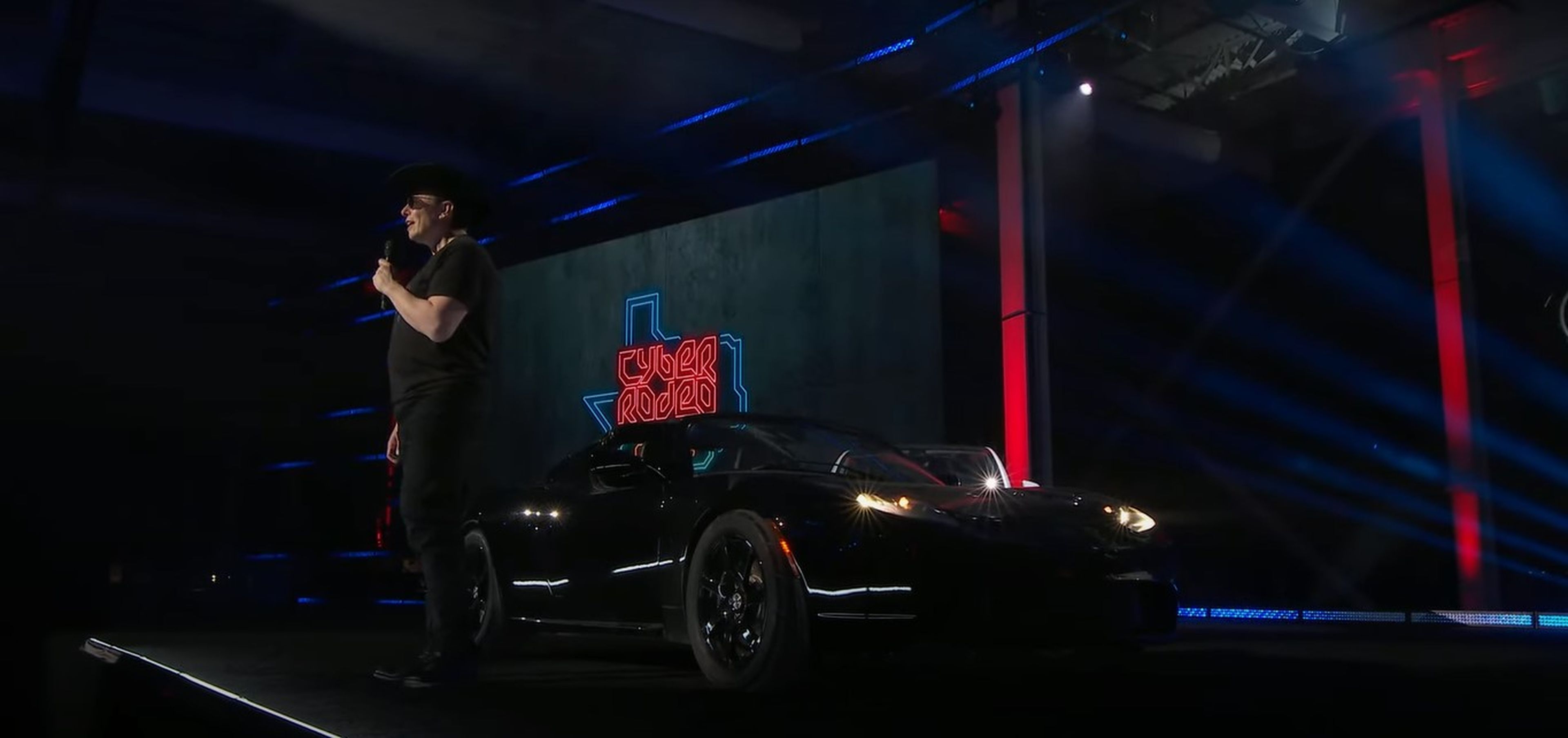 Elon musk promete la conducción autónoma nivel 3 en sus Tesla en Europa este verano y completa en EE.UU.