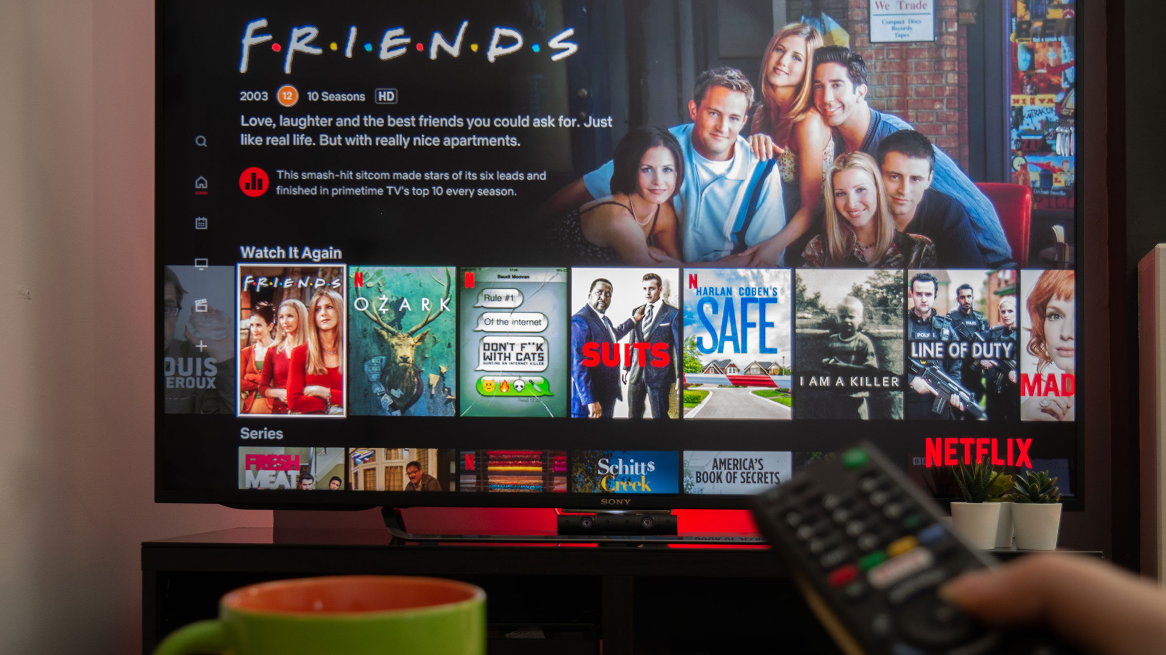 Netflix quiere ser tu nuevo canal de televisión con sus transmisiones en  vivo | Computer Hoy