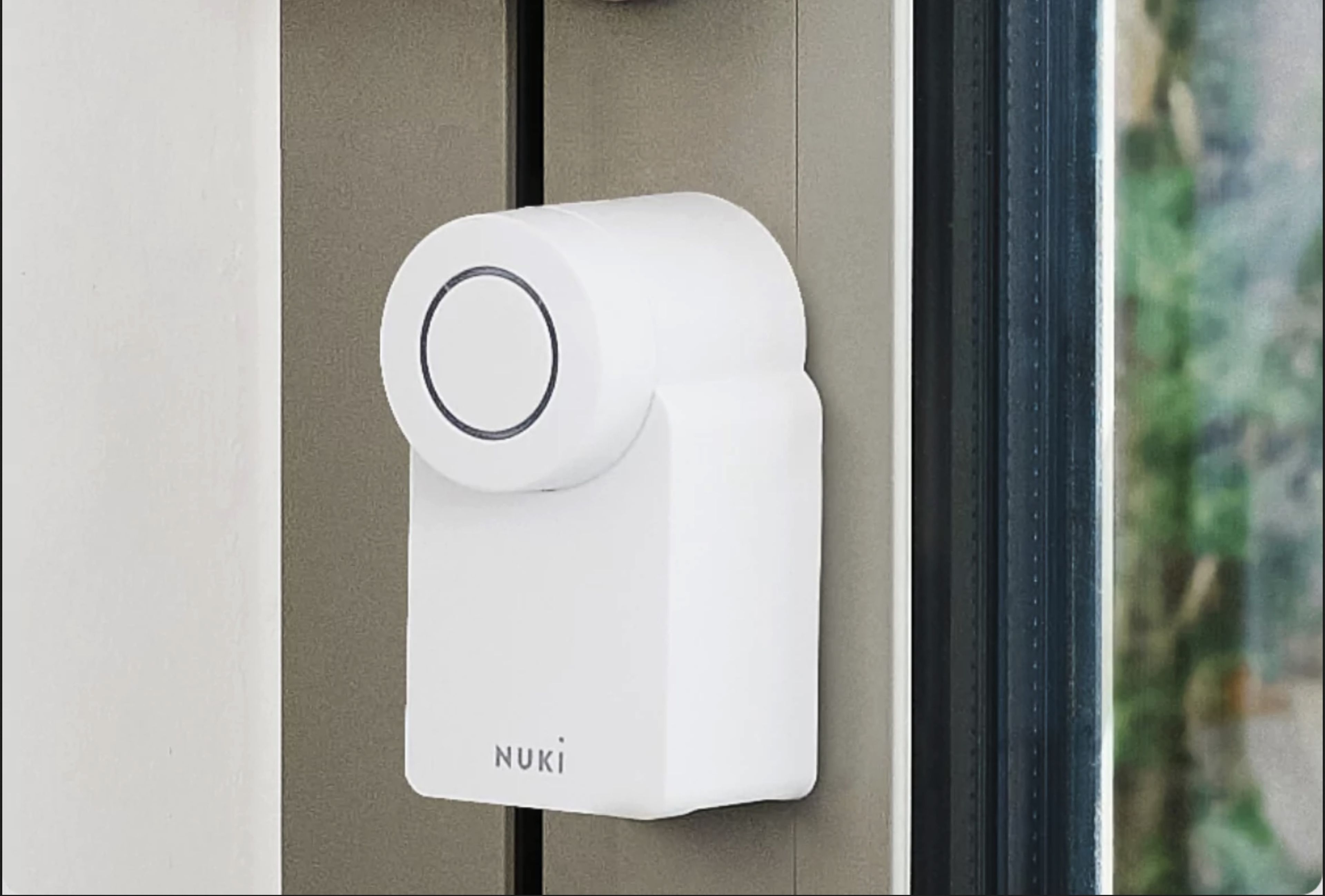 Nuki Smart Lock 3.0, el cerrojo inteligente para abrir la puerta de casa con el móvil, que no necesita instalación