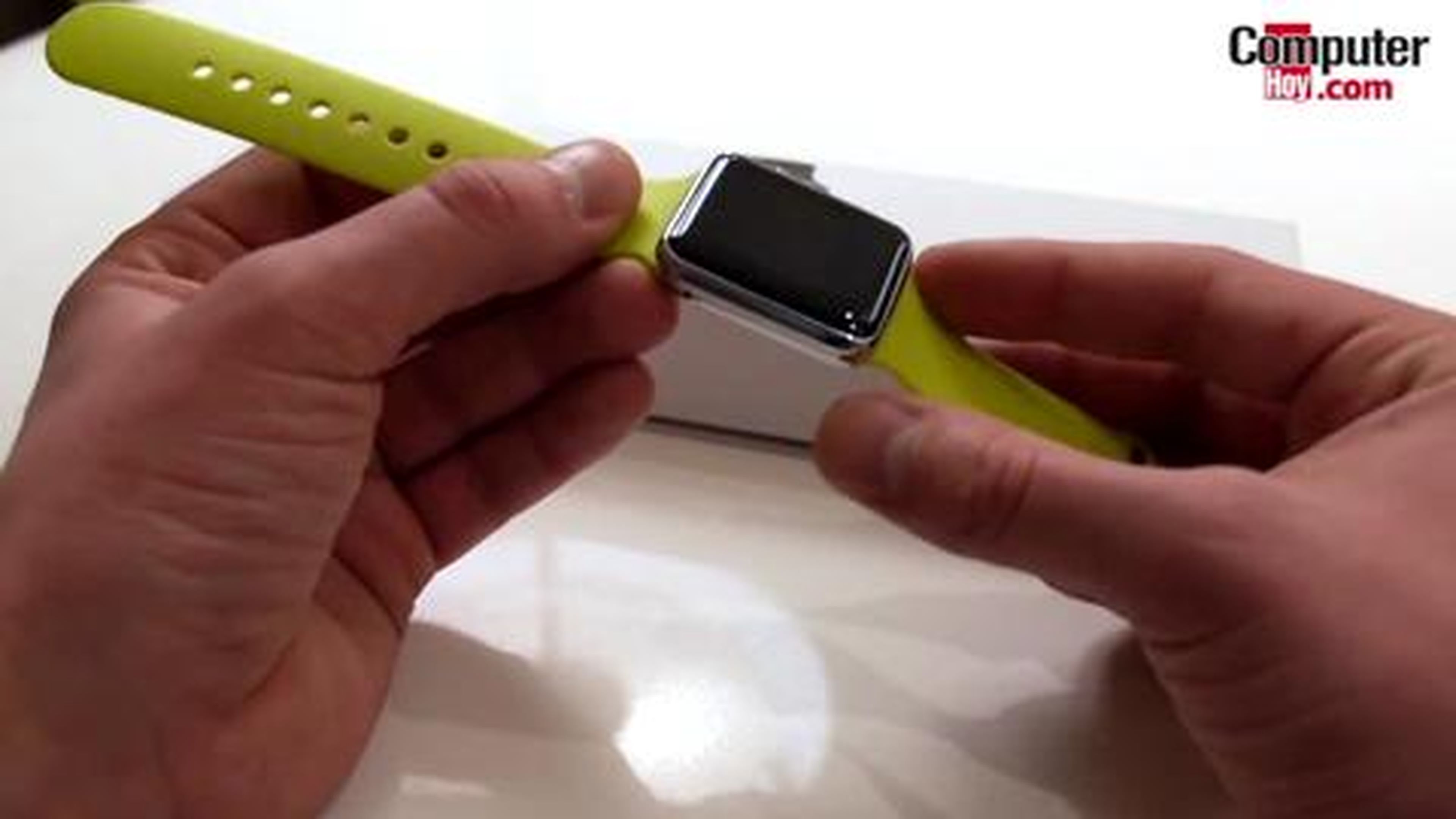 D-Watch, un clon del Apple Watch por poco más de 30 euros