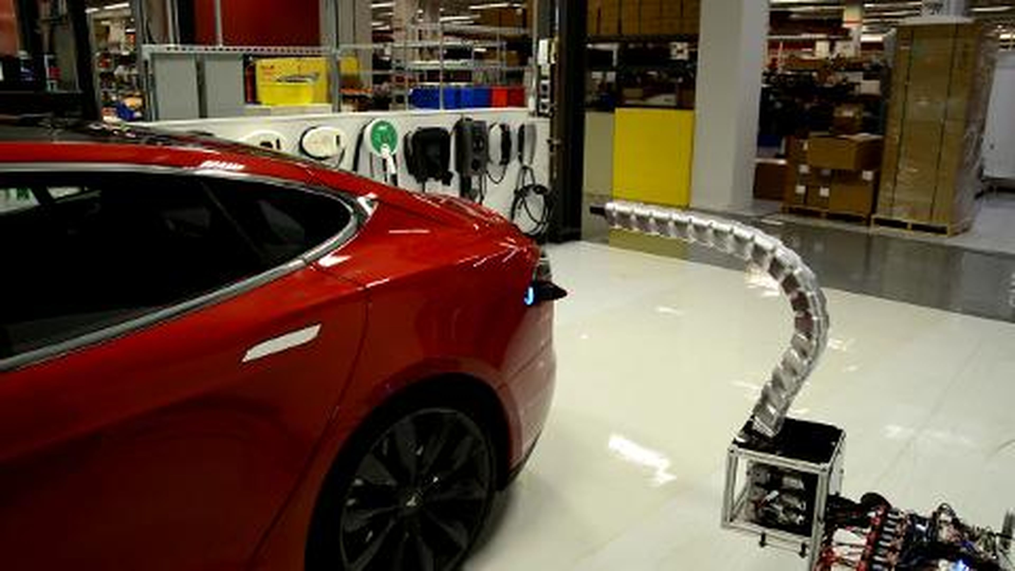 Recarga automatica Tesla S
