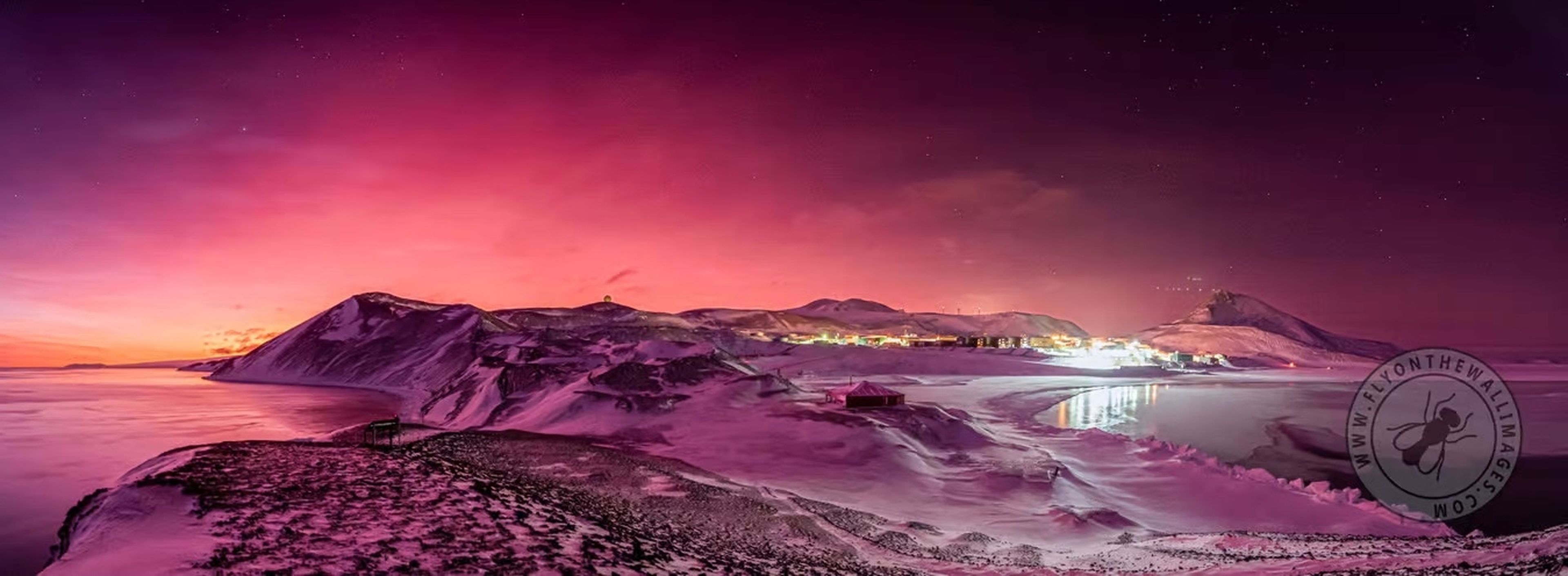 La Antártida se vuelve rosa por un fenómeno que tuvo lugar hace 6 meses, a 7.000 Km de distancia