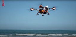 Así es como los drones colaboran con las tareas de rescate en aguas valencianas