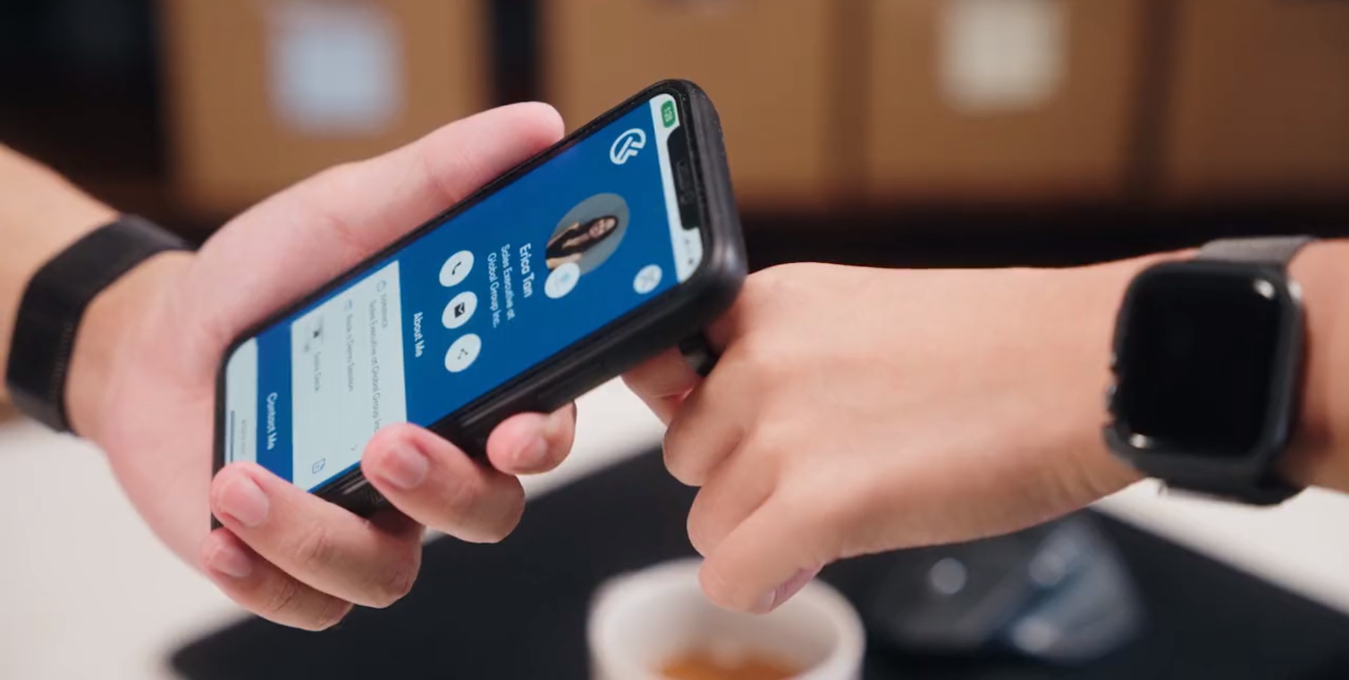 Este anillo NFC permite pagar tus compras con sólo mover un dedo -  Meristation