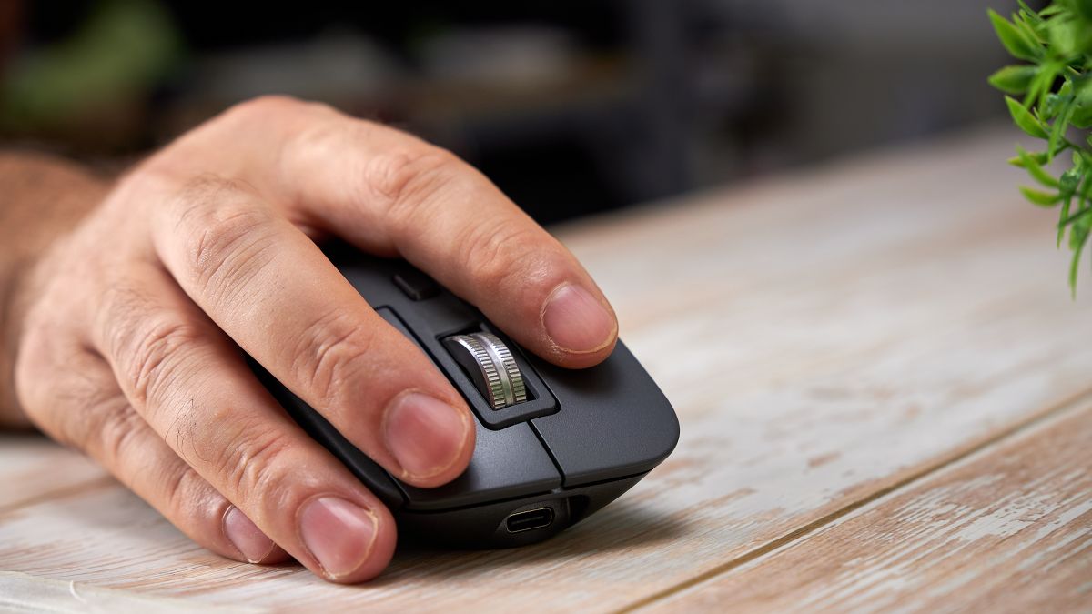 The top mouse for working is a bargain: the Logitech MX Master 3S drops ...
