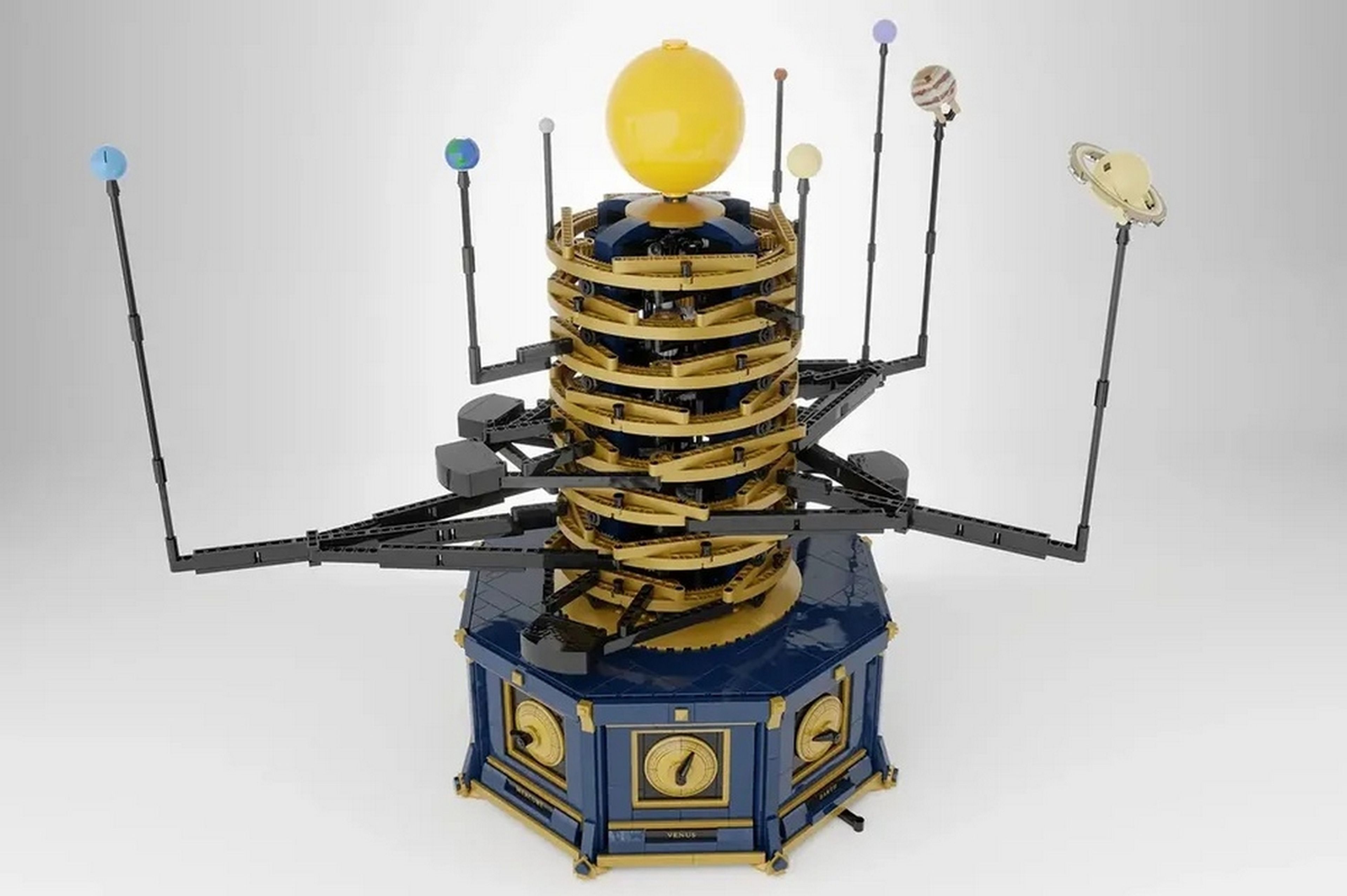 Este planetario mecánico construido con LEGO tiene una precisión del 99,8%