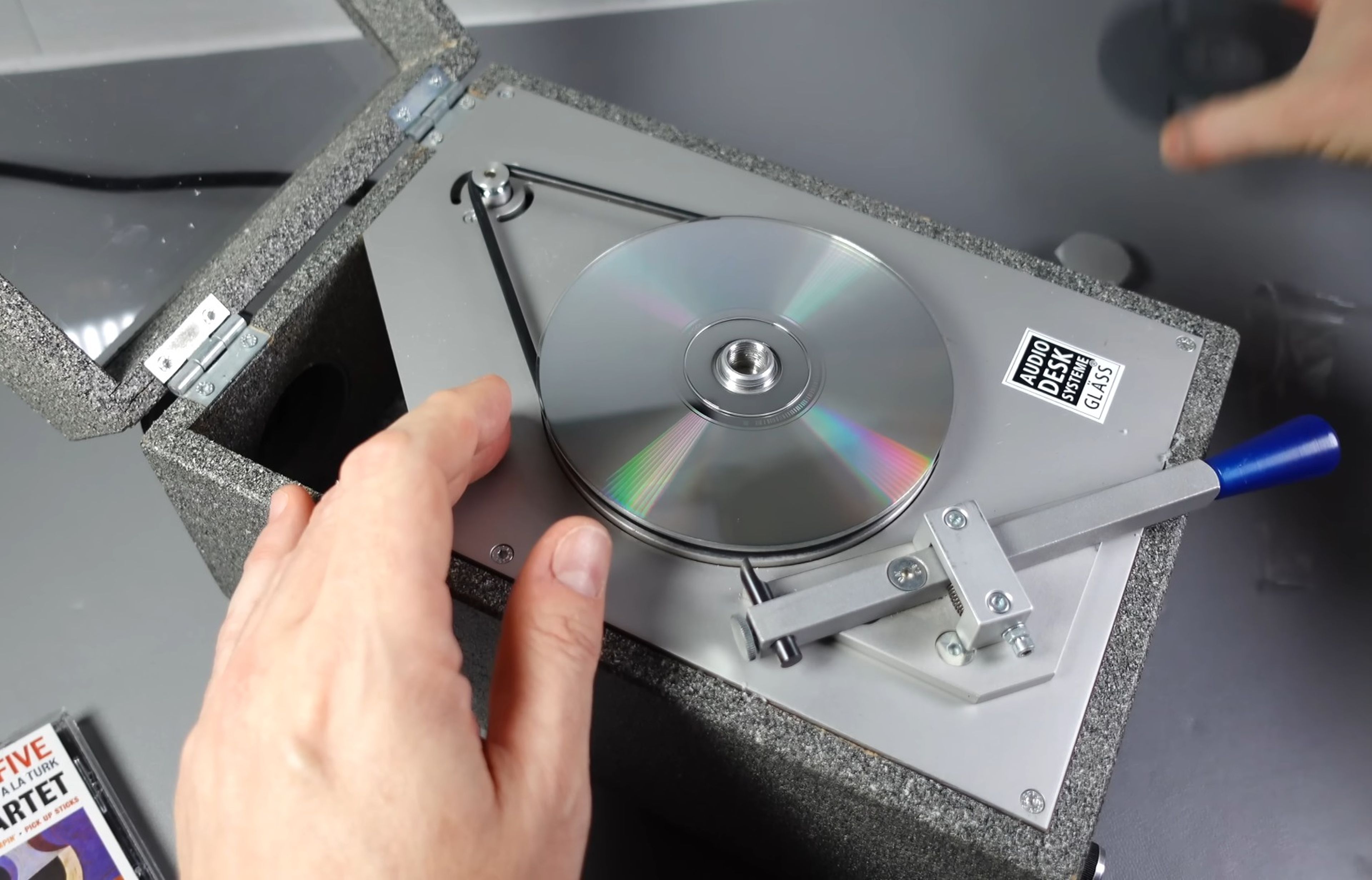 ¿Afeitando un CD mejora la calidad de sonido?