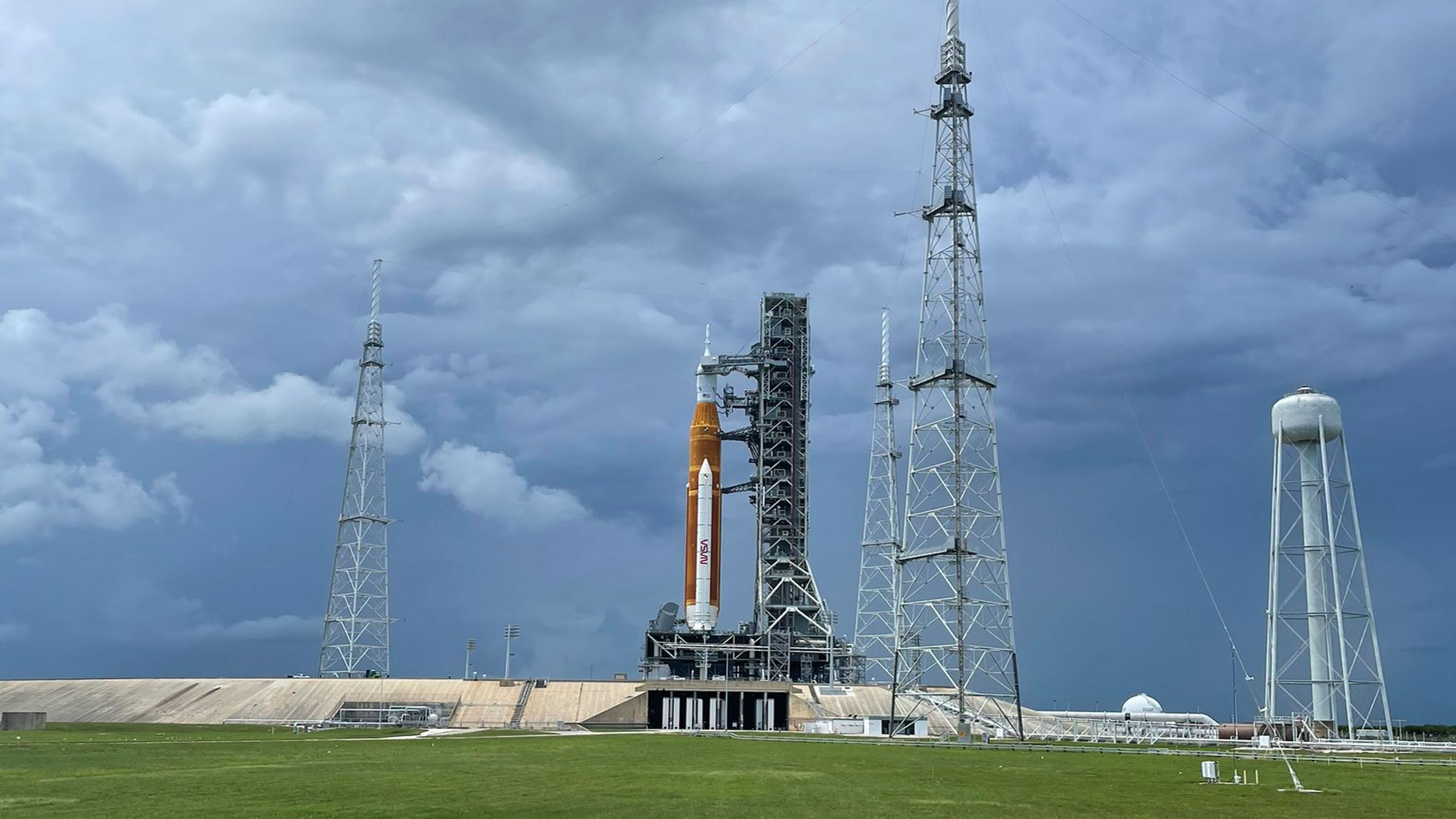 La NASA vuelve a retrasar el lanzamiento de la Artemis I, y en esta ocasión no se debe a un fallo técnico