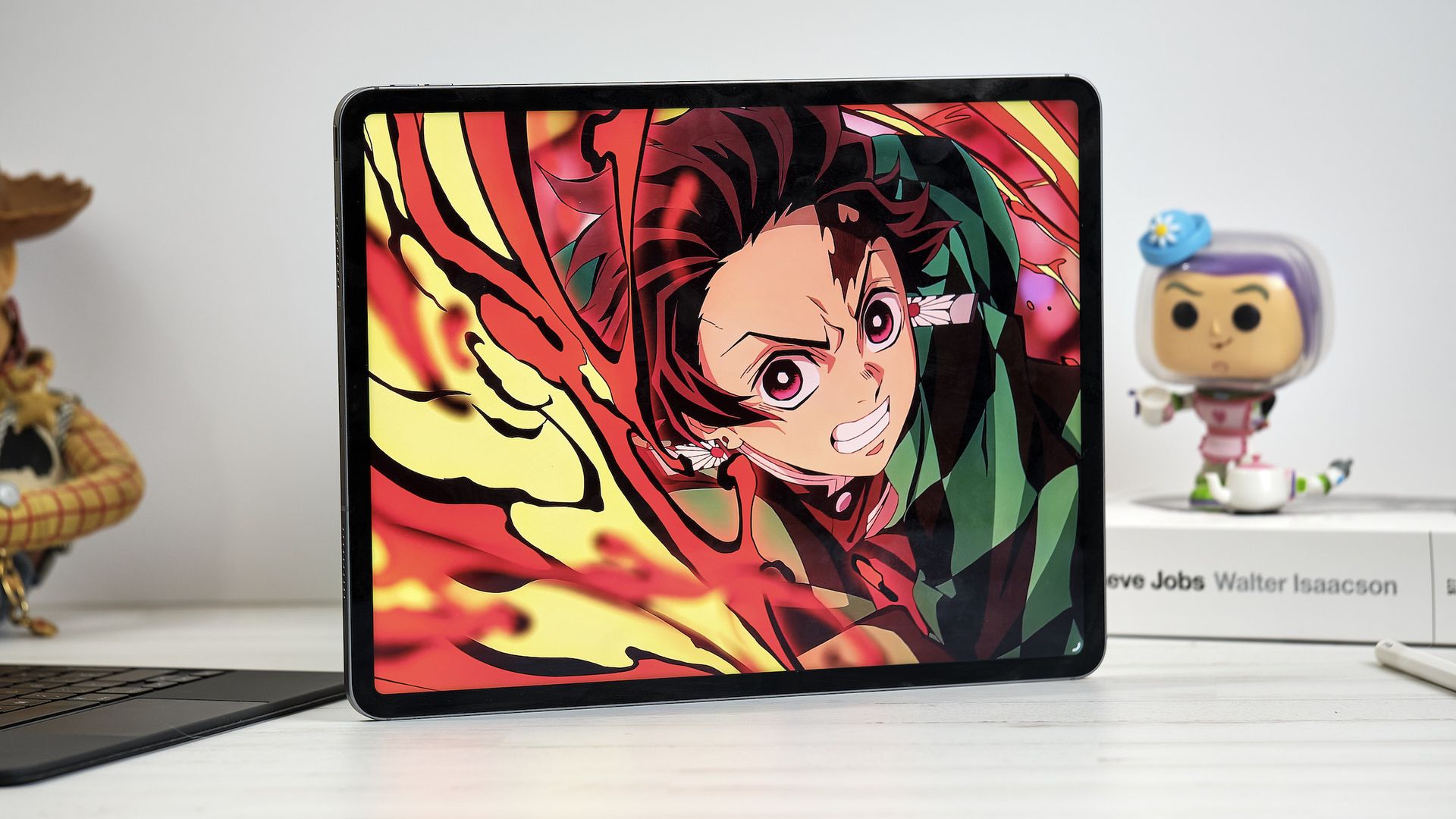 Los iPad Pro de 2024 podrían montar pantallas OLED de doble capa y un