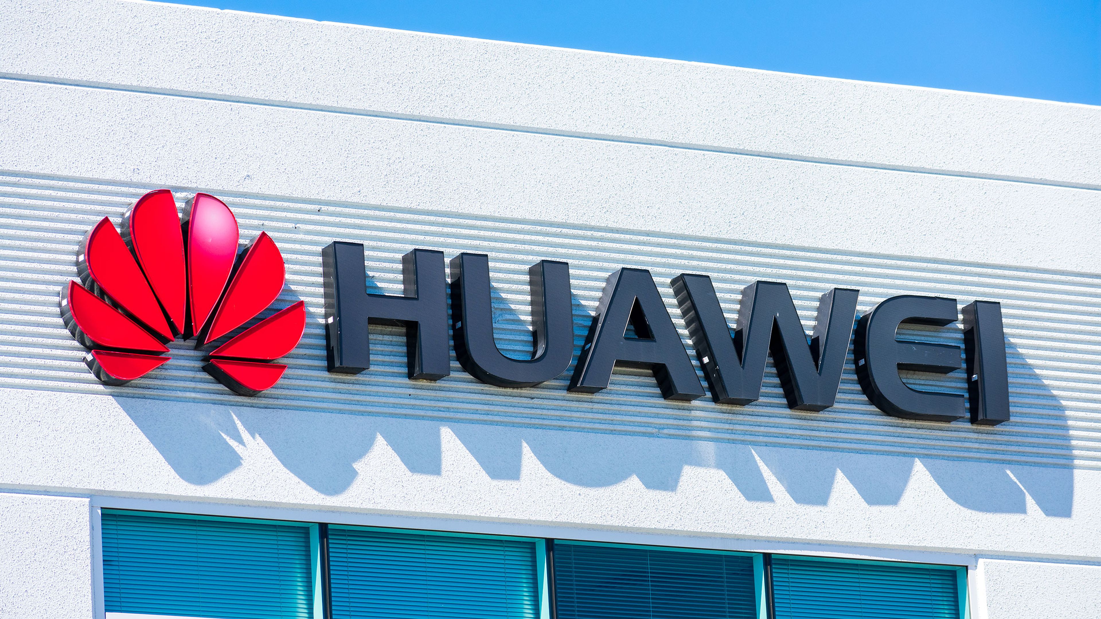 La arremetida del oriente: Huawei ya es el segundo fabricante de  smartphones del mundo - La Tercera