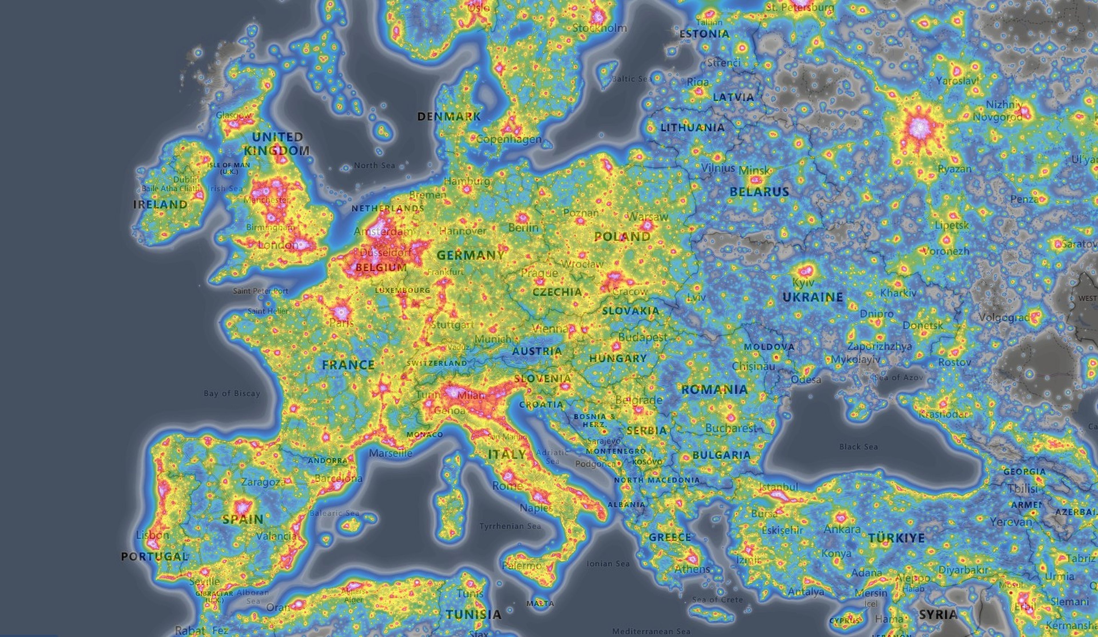 El mapa de la contaminación lumínica en Europa, los peores lugares para ver estrellas